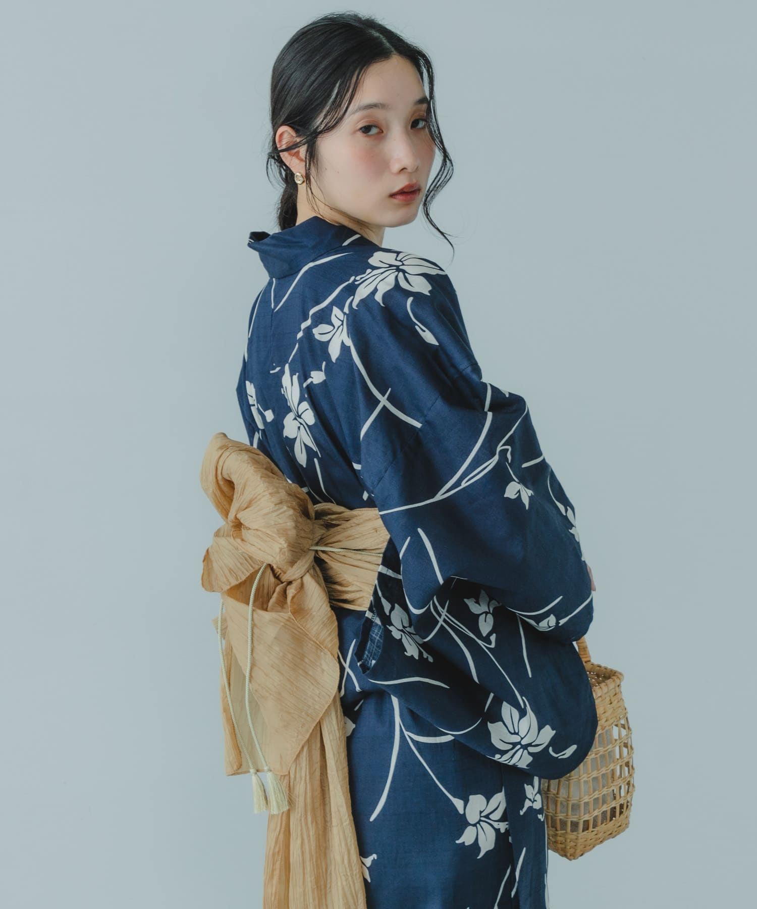 身長 : 168cm サイズ : one