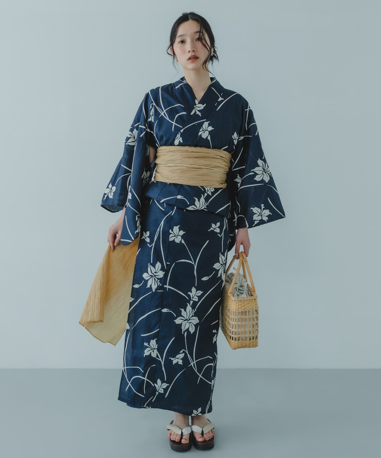 身長 : 168cm サイズ : one