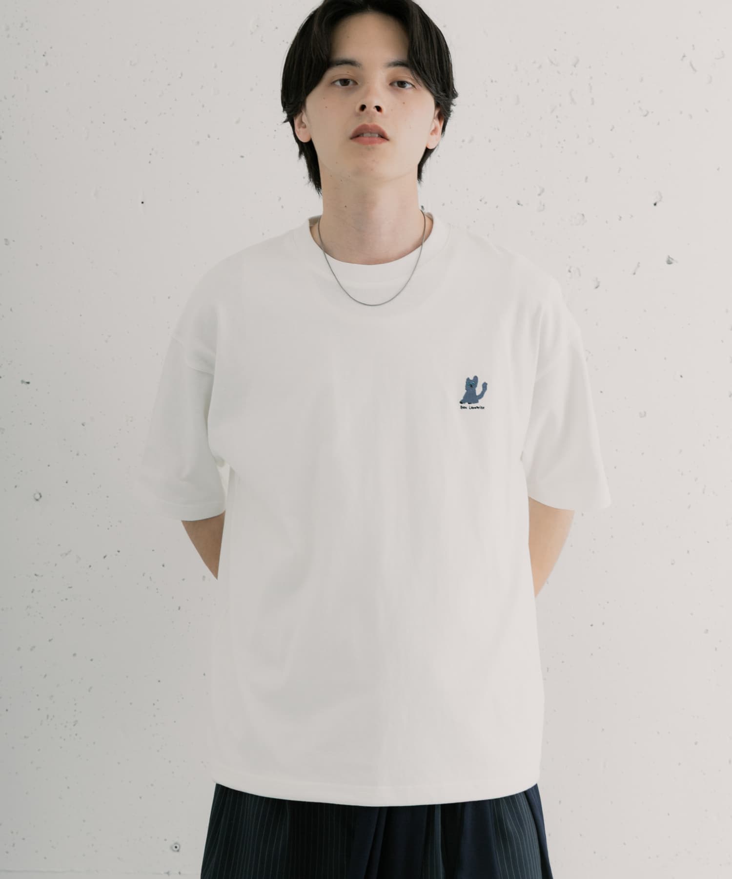 WHT×CAT