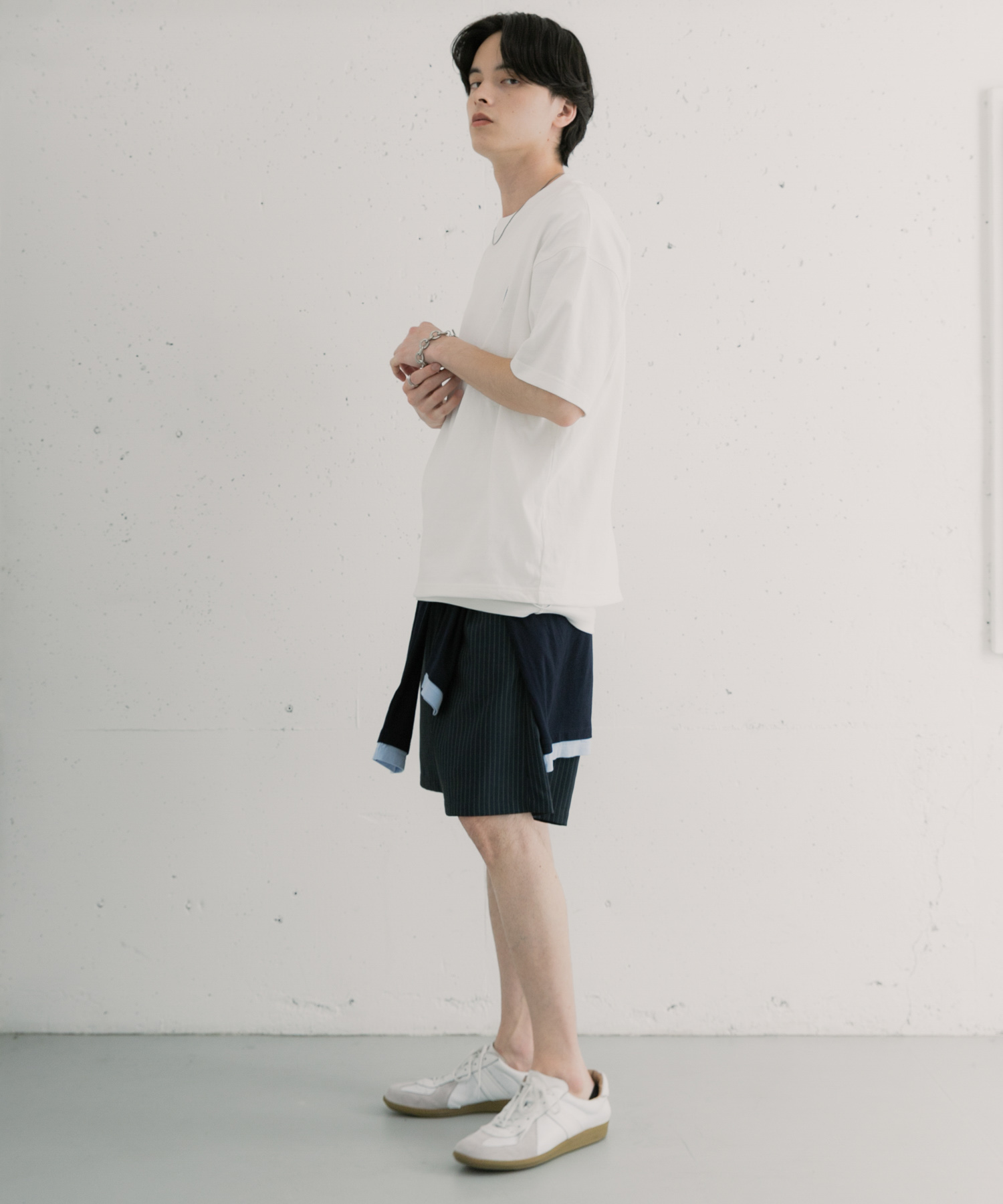 WHT×CAT