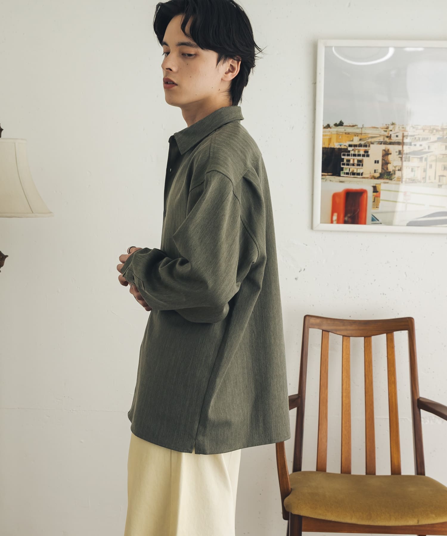 KHAKI