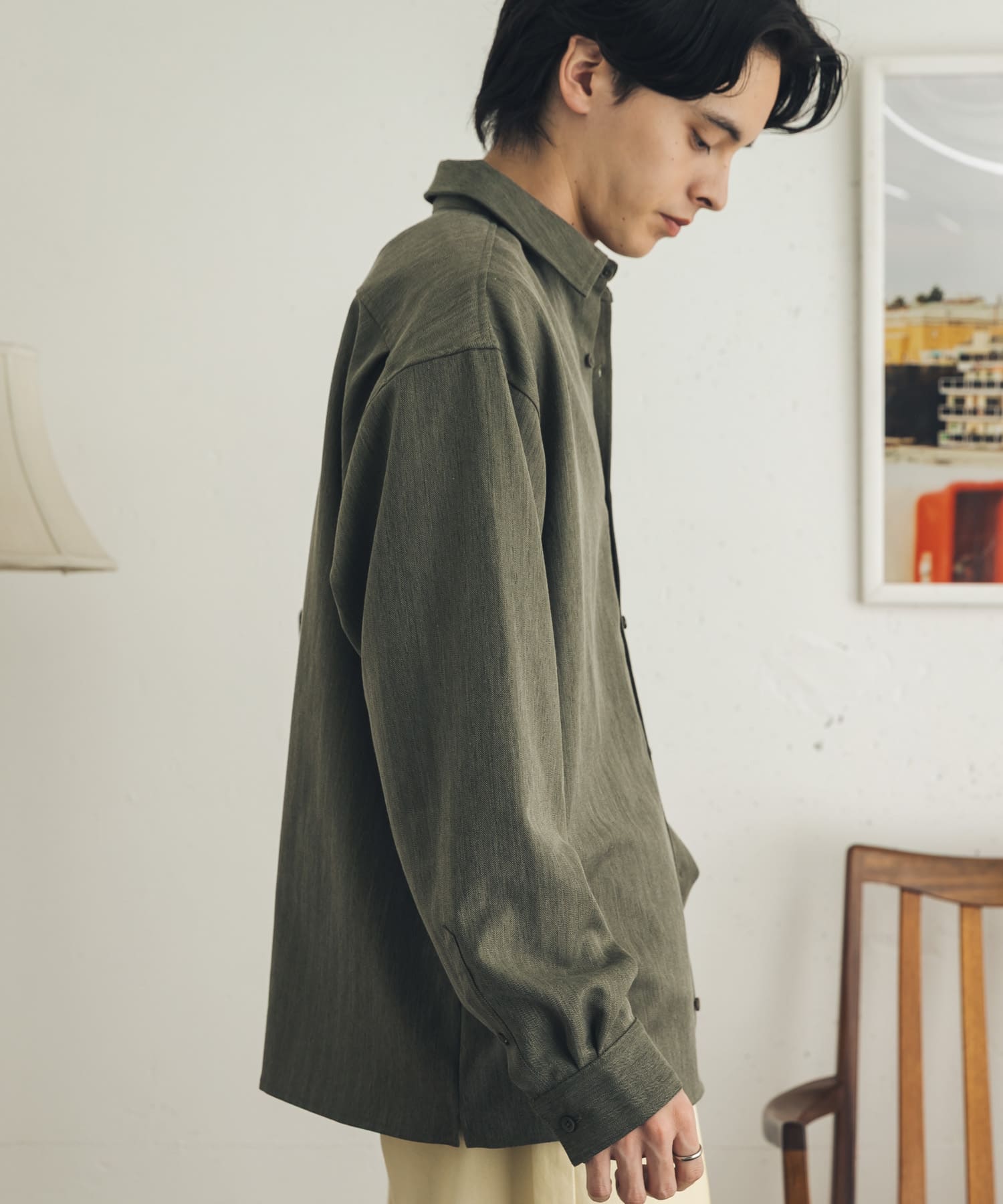 KHAKI