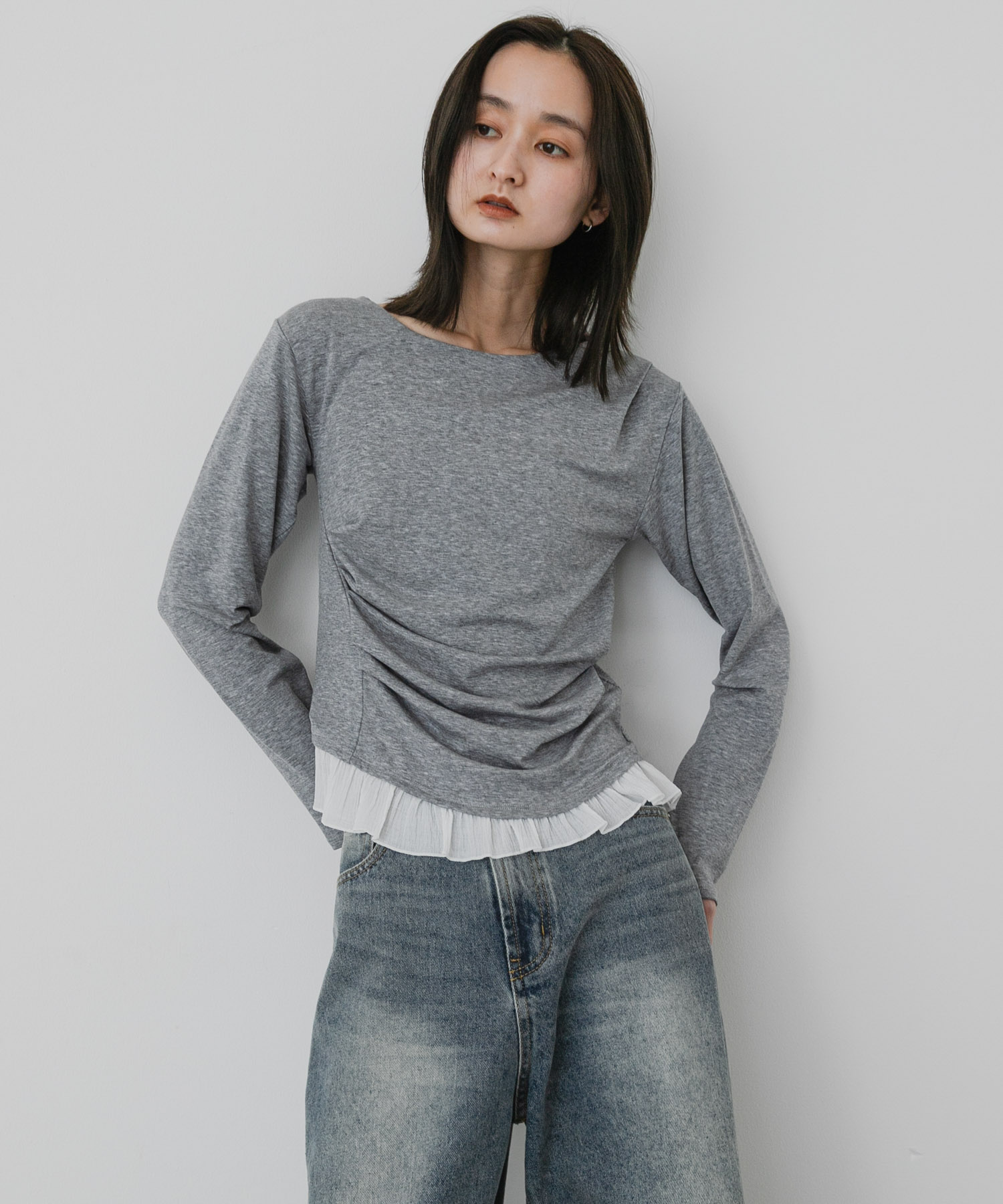 GRAY