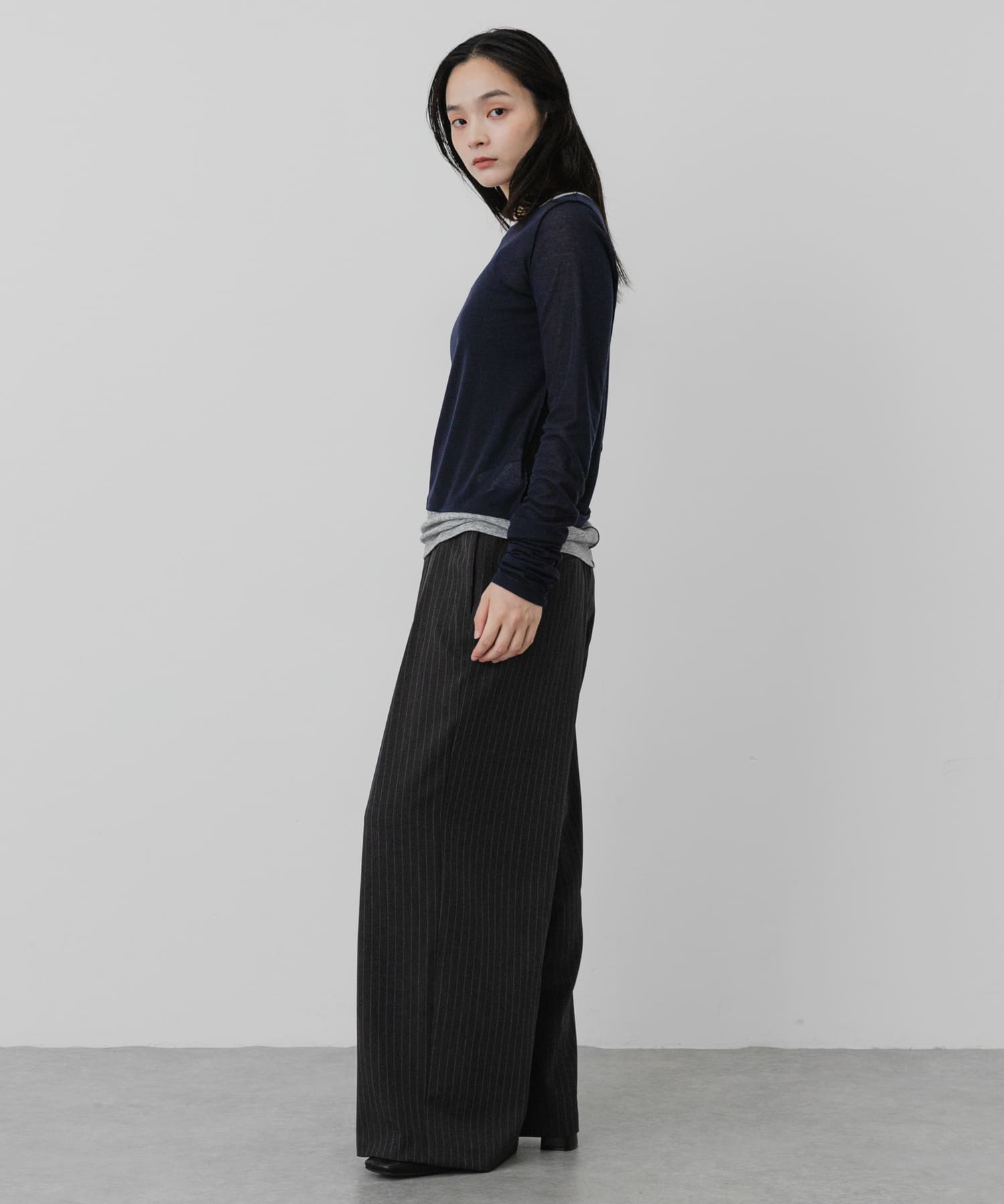 NVY×GRY