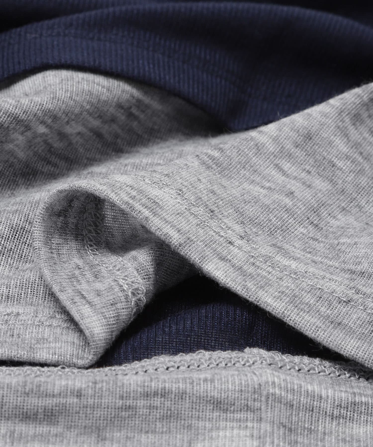 NVY×GRY