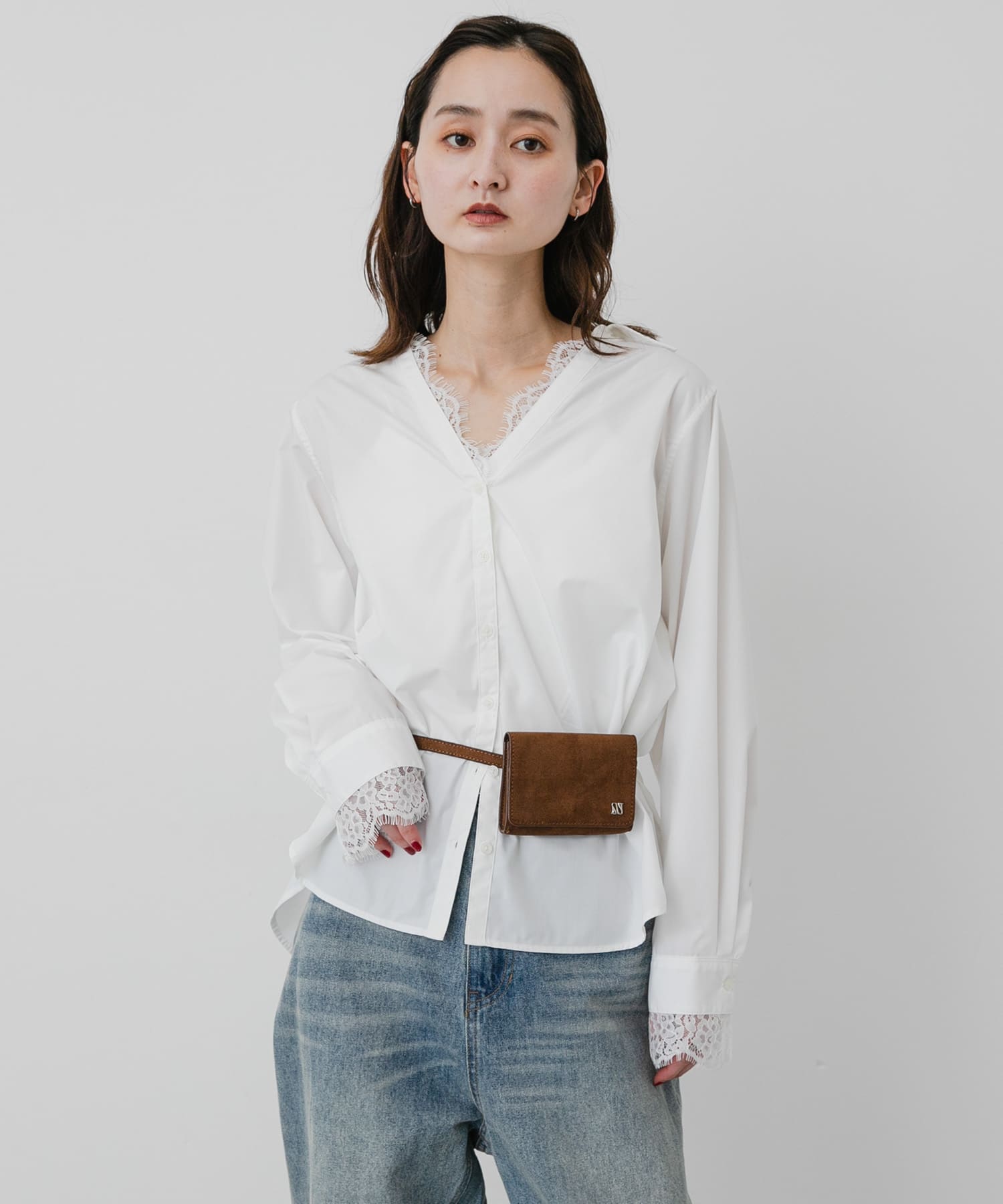 OFF WHITE