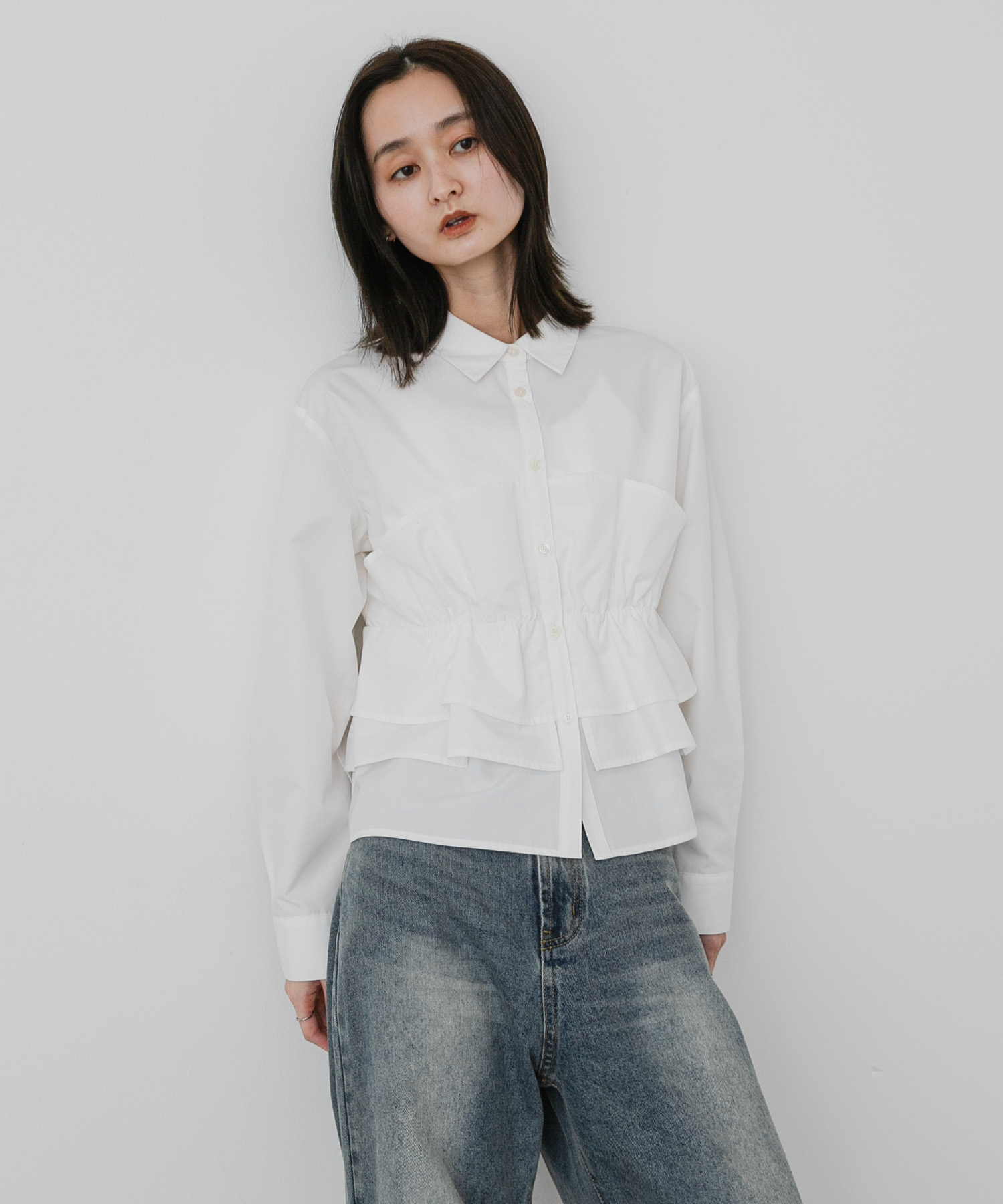 OFF WHITE
