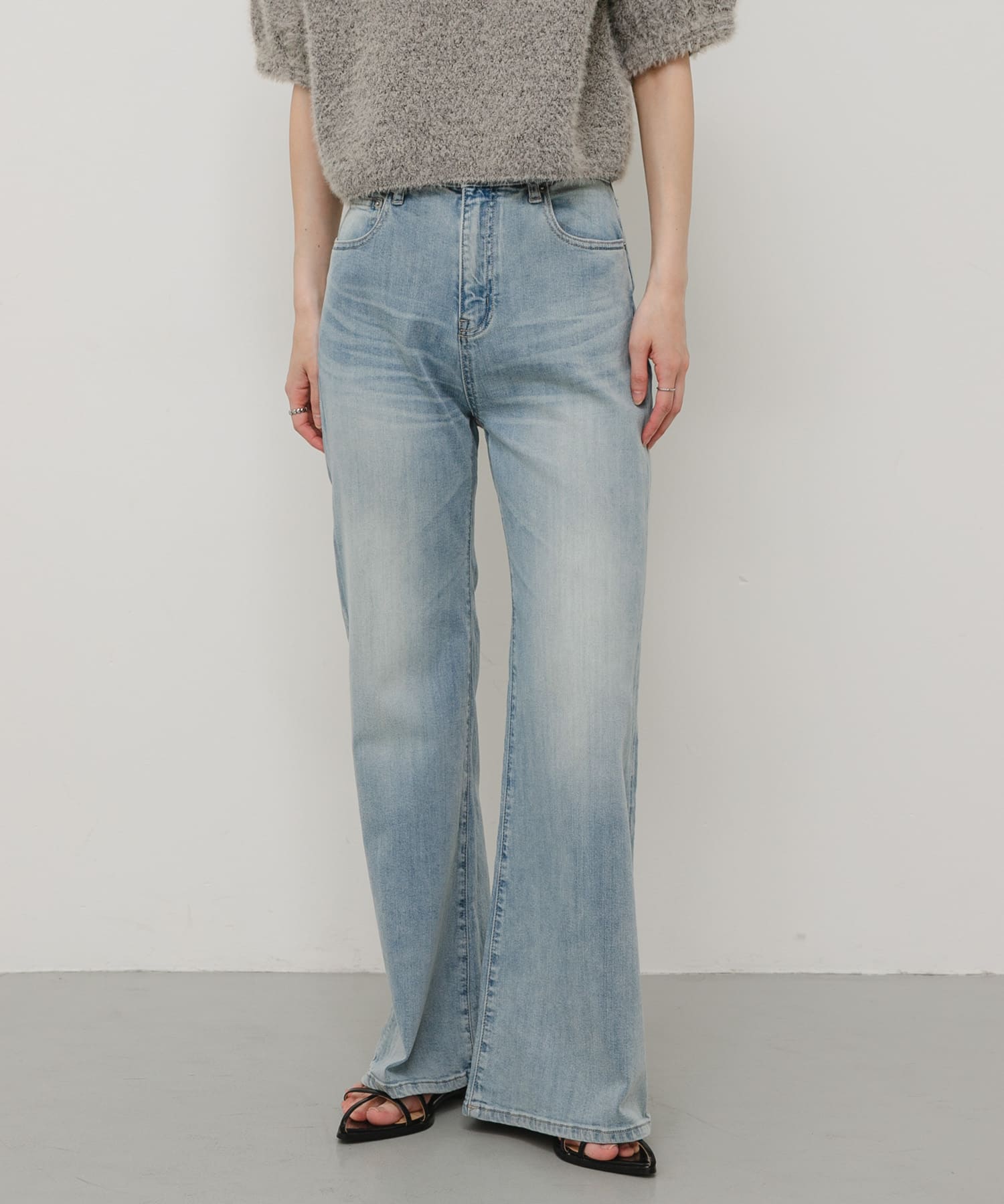 L.INDIGO