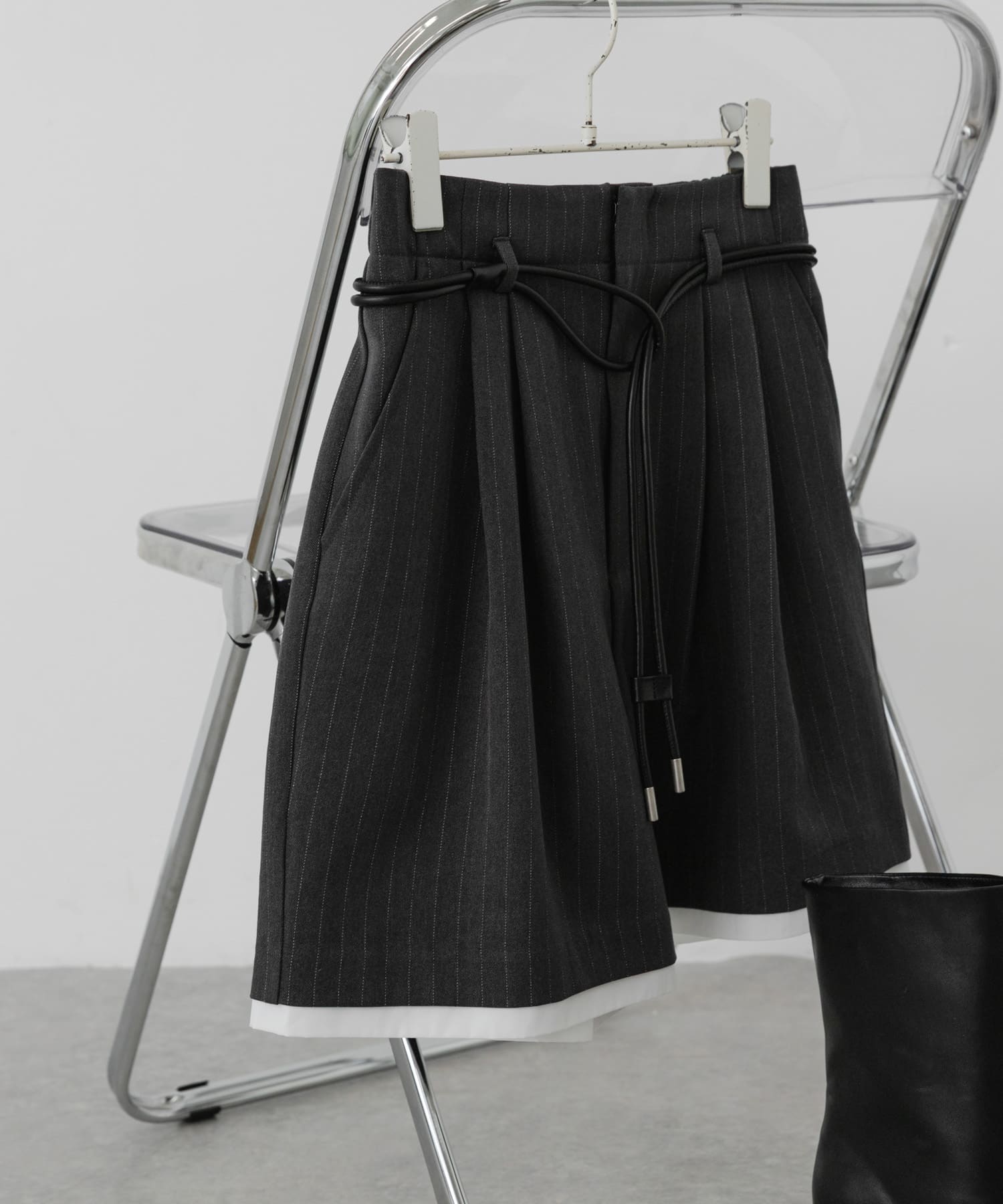 『イージーケア』レイヤードヘムショートパンツ GRY×WHT S