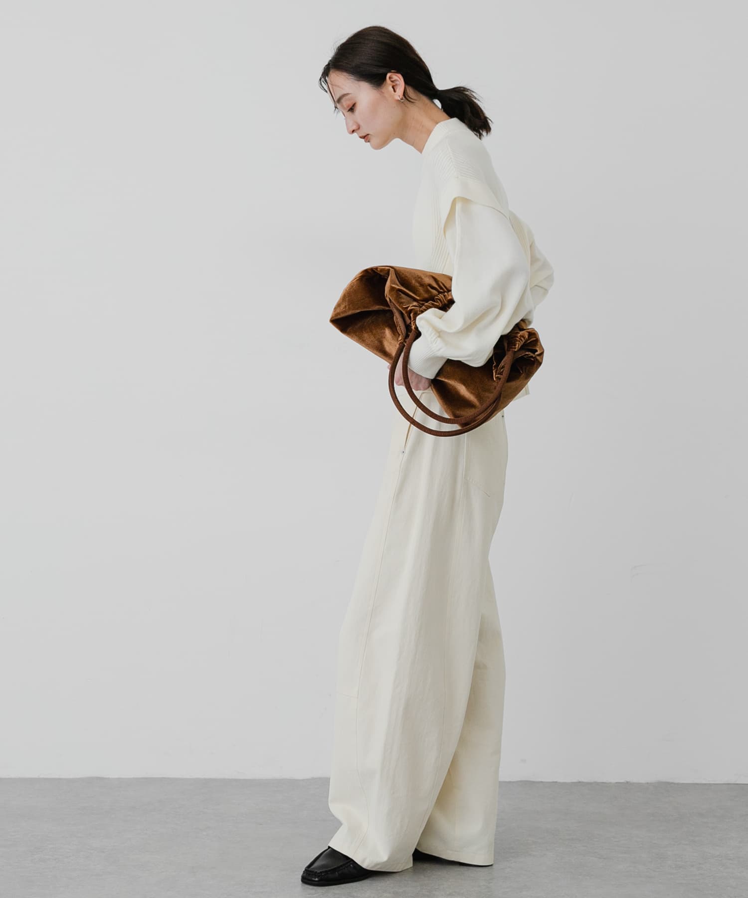 IVORY