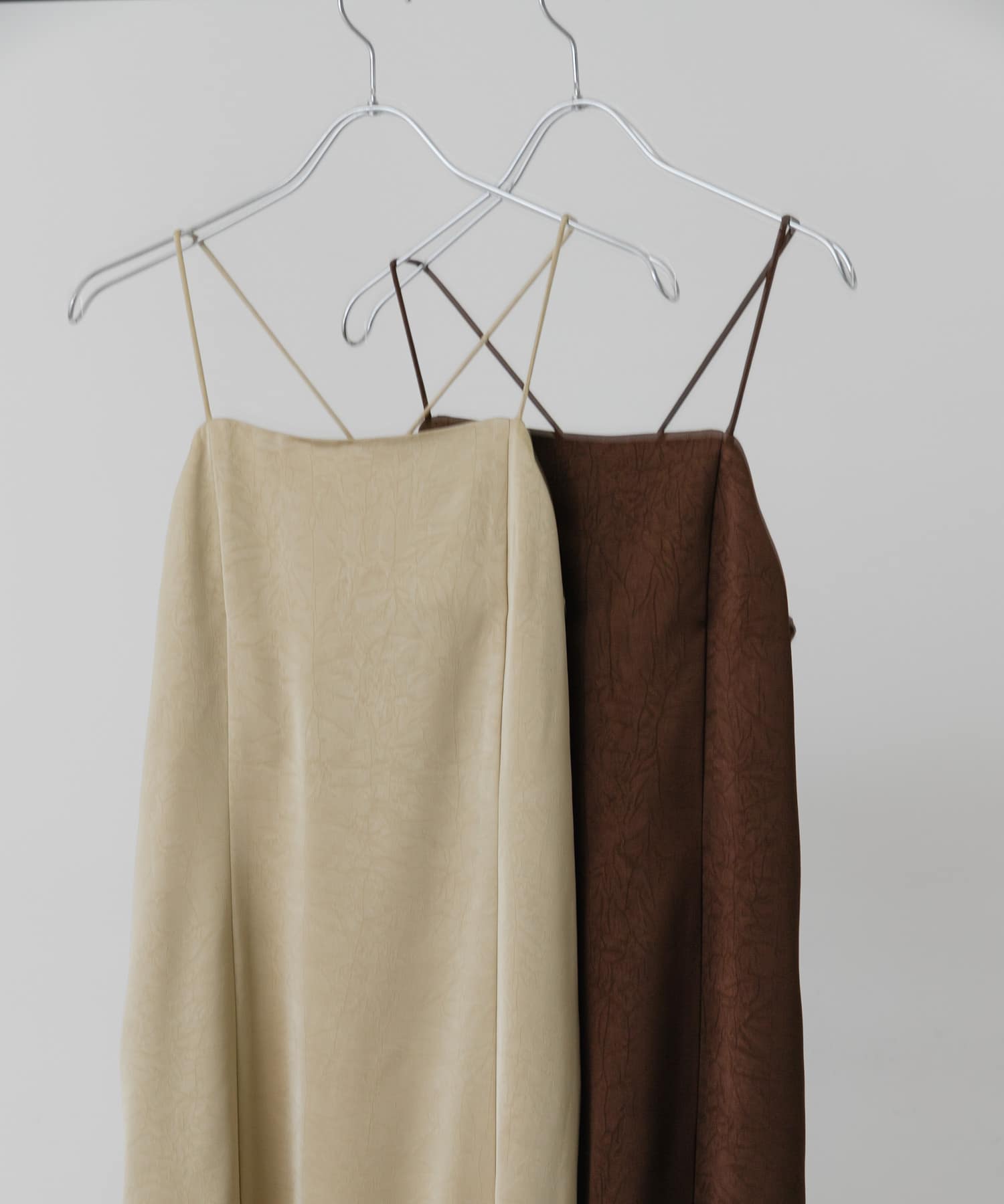 Y.BEIGE