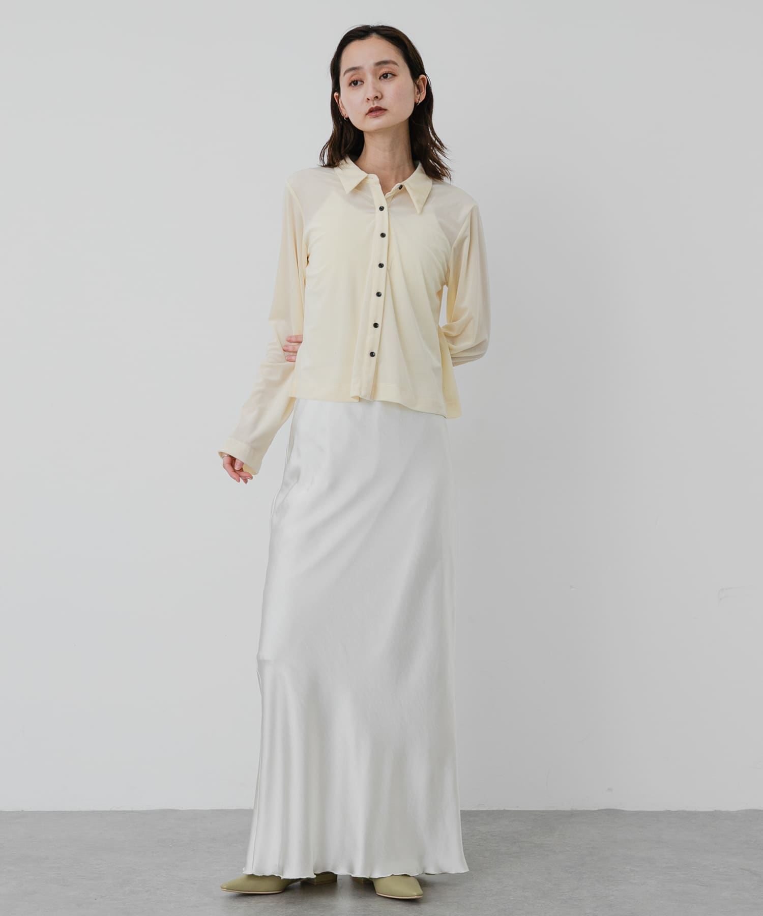 Y.BEIGE