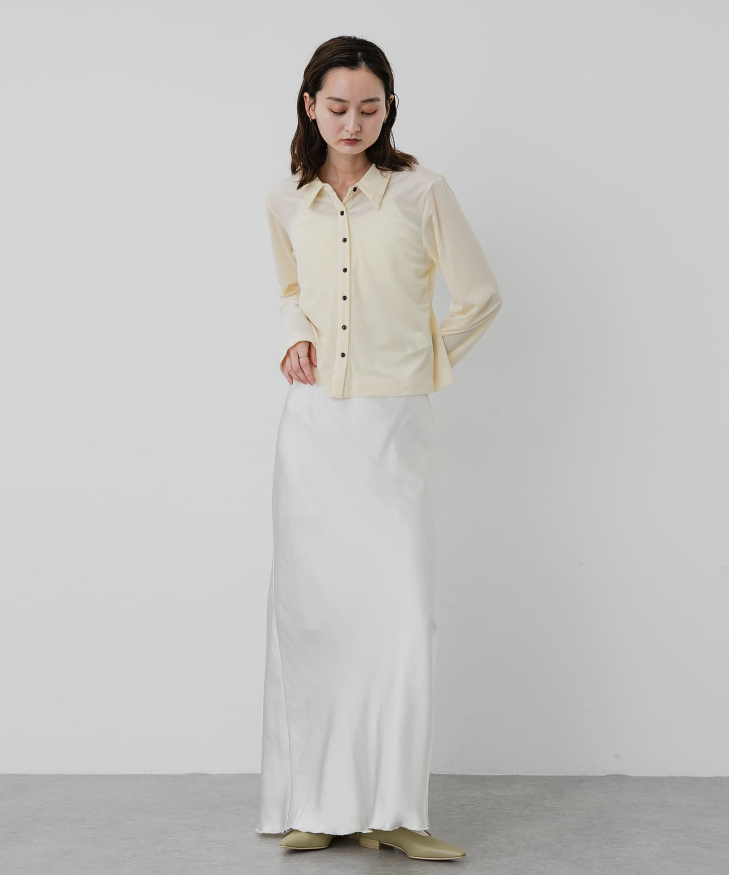 Y.BEIGE