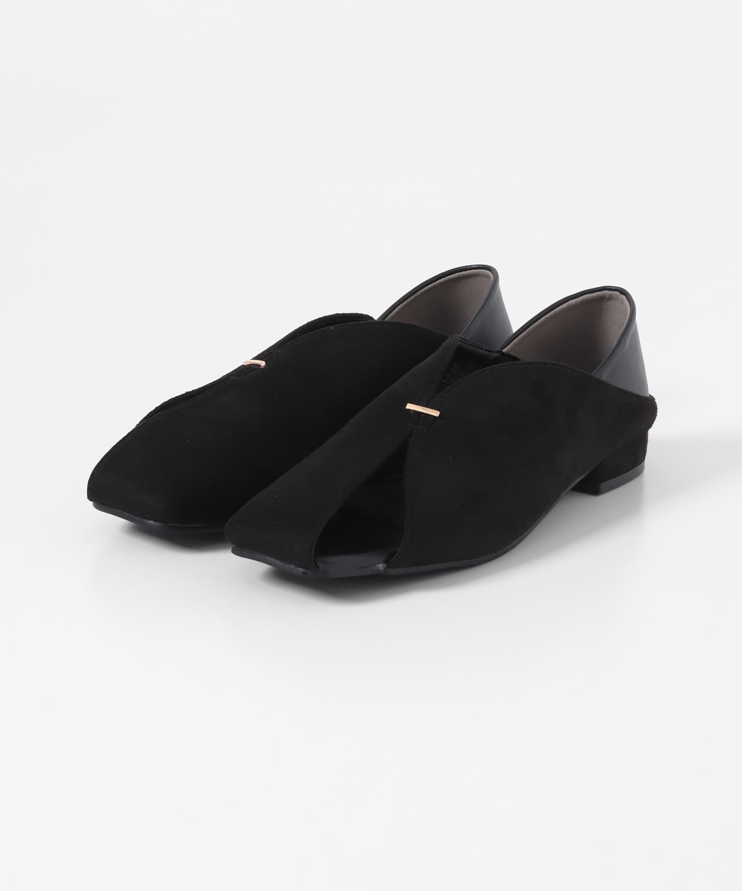 Vカットアシンメトリーパンプス(S BLACK): シューズ｜URBAN RESEARCH