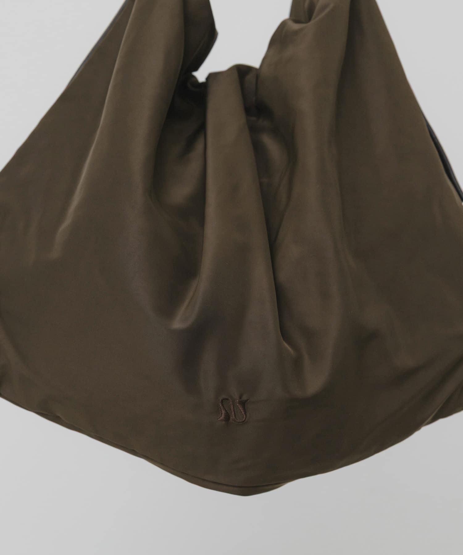 ビッグショルダーバッグ BROWN One