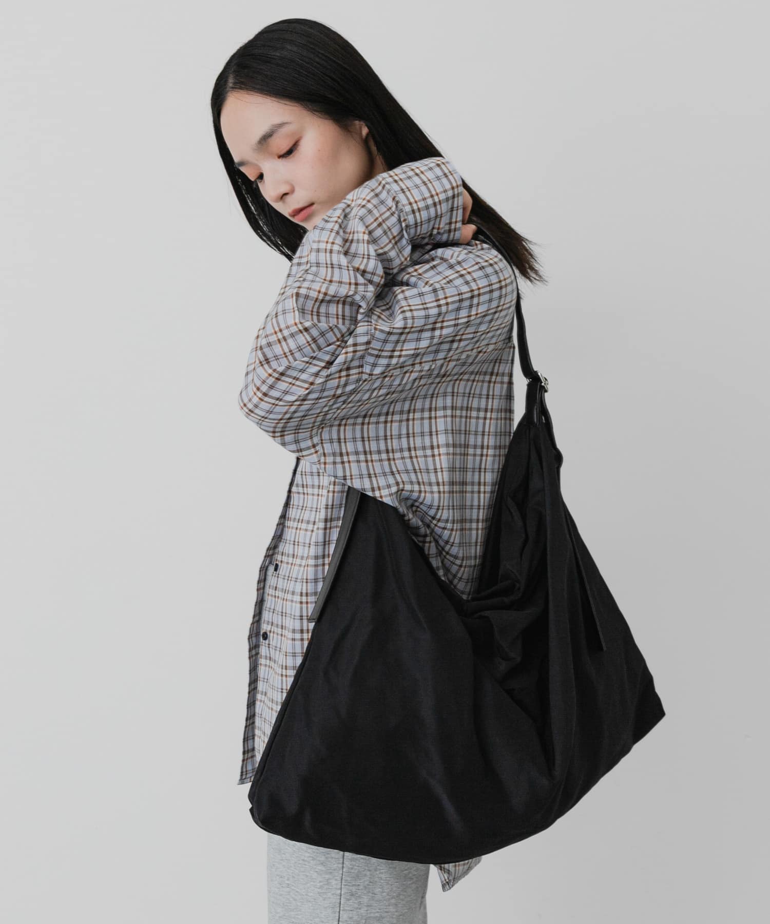 ビッグショルダーバッグ BLACK One