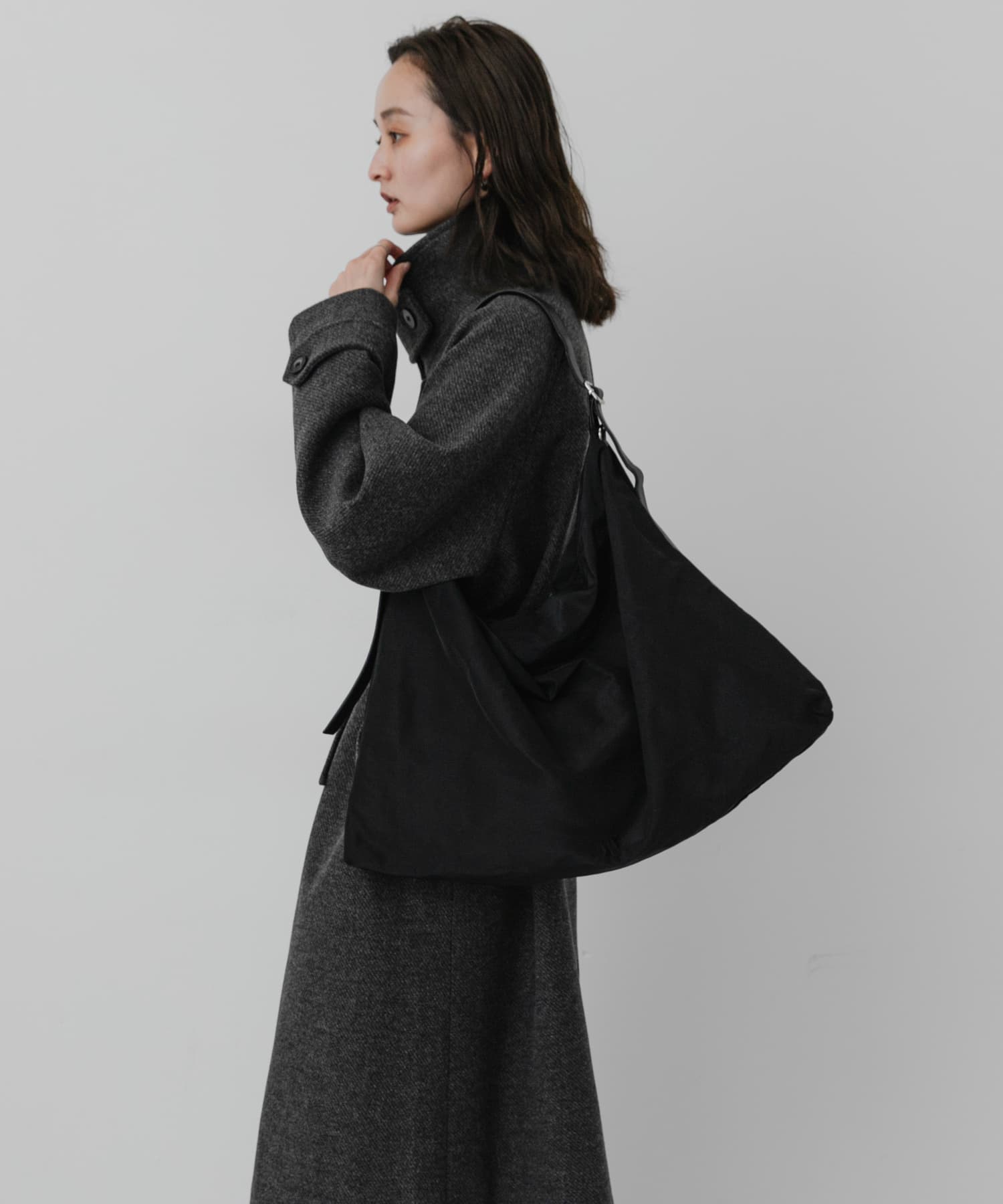 ビッグショルダーバッグ BLACK One