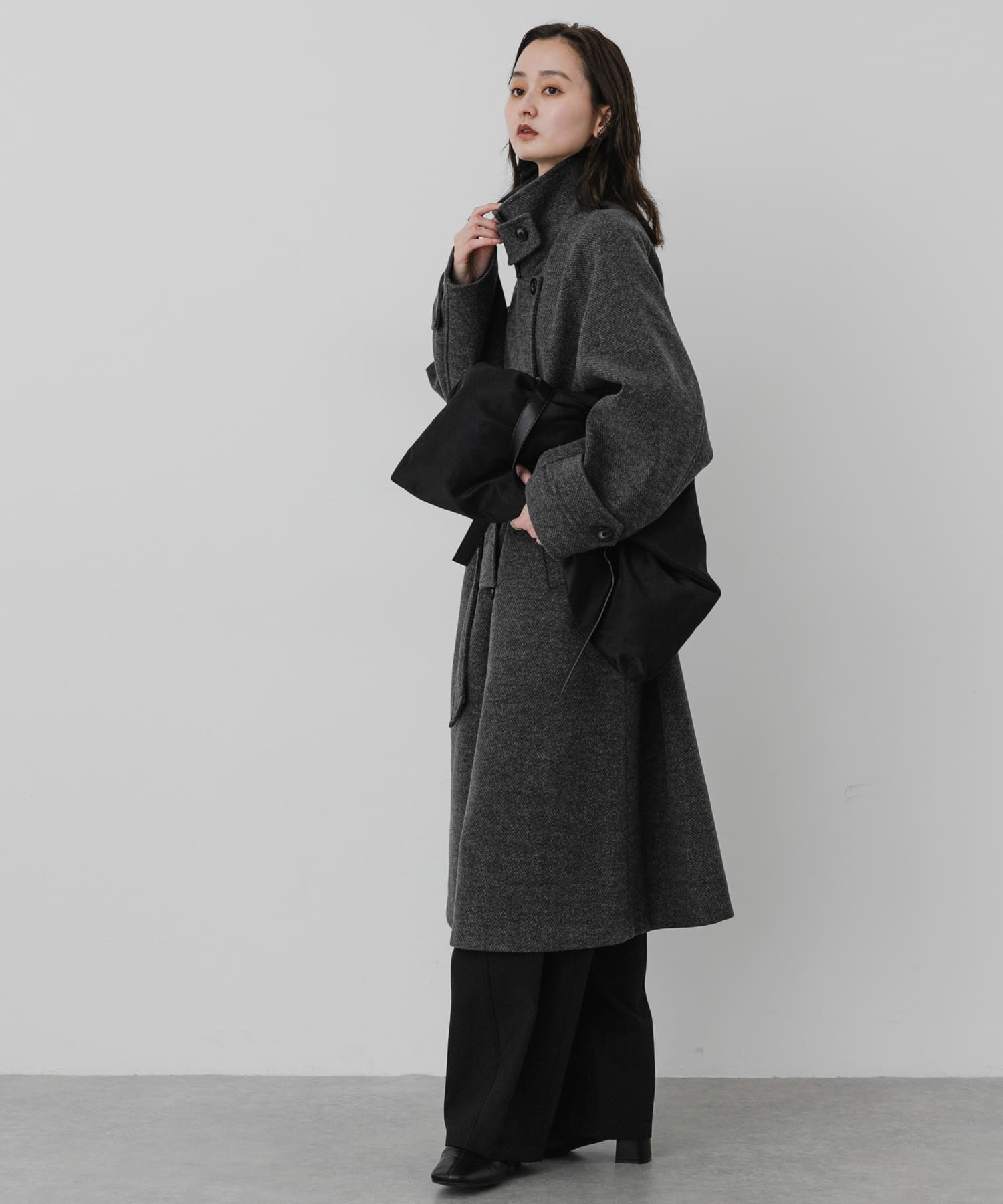 ビッグショルダーバッグ BLACK One