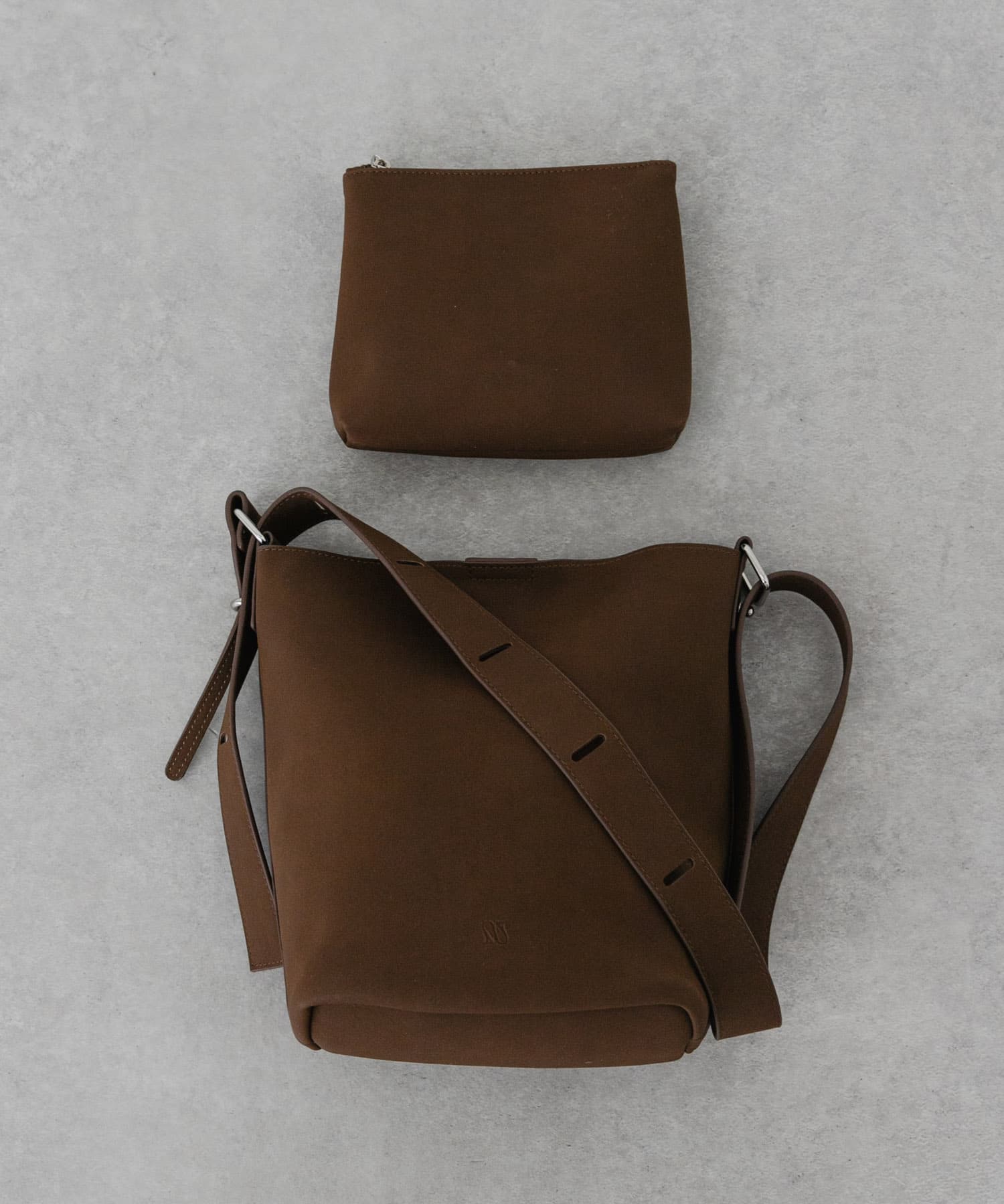 スクエアマルチショルダーバッグ(One BROWN): バッグ｜URBAN RESEARCH