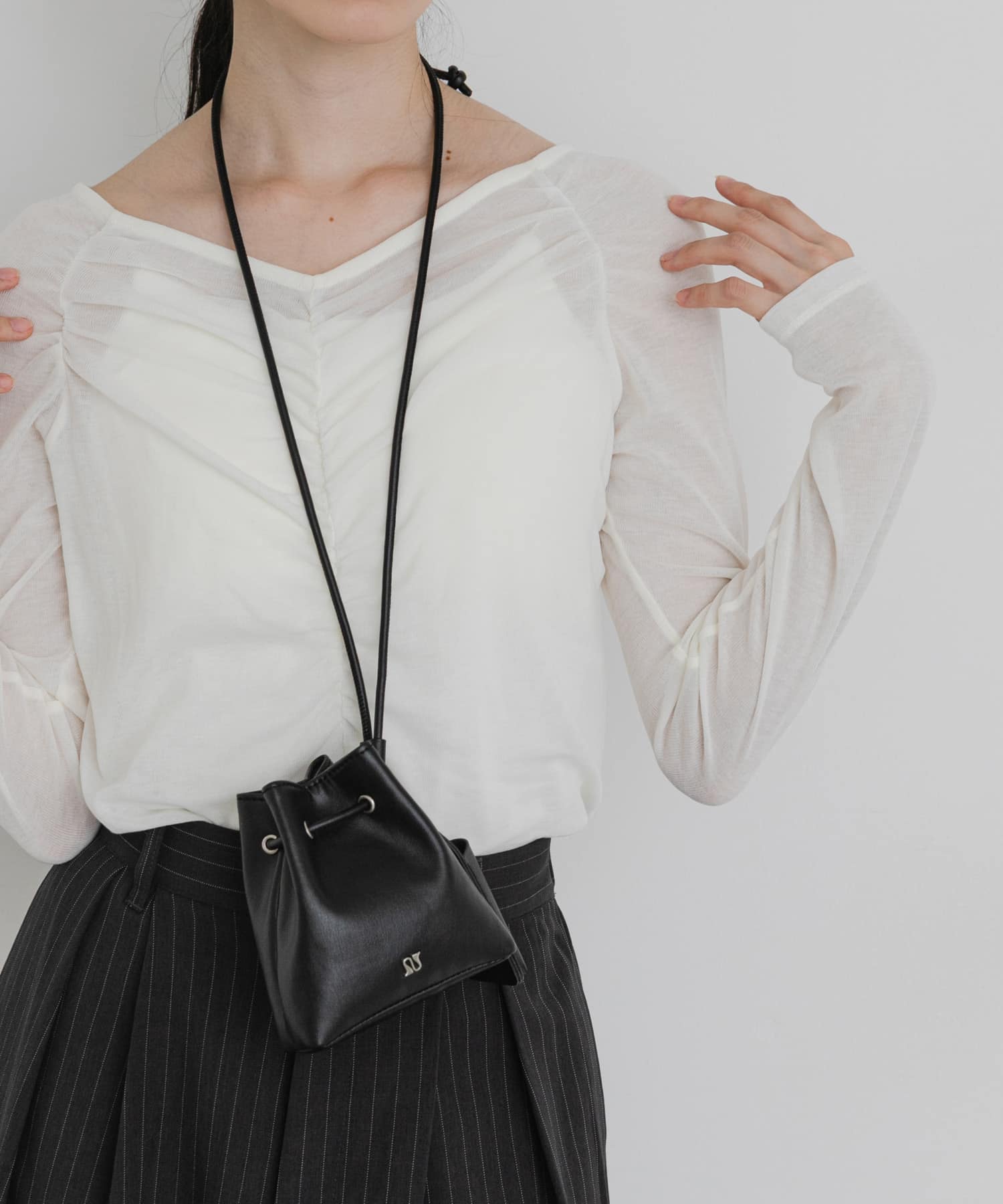 リップケースツキキンチャクネックストラップ BLACK One