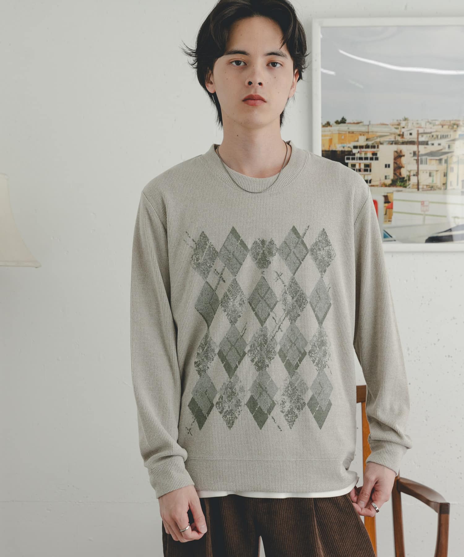 Y.BEIGE