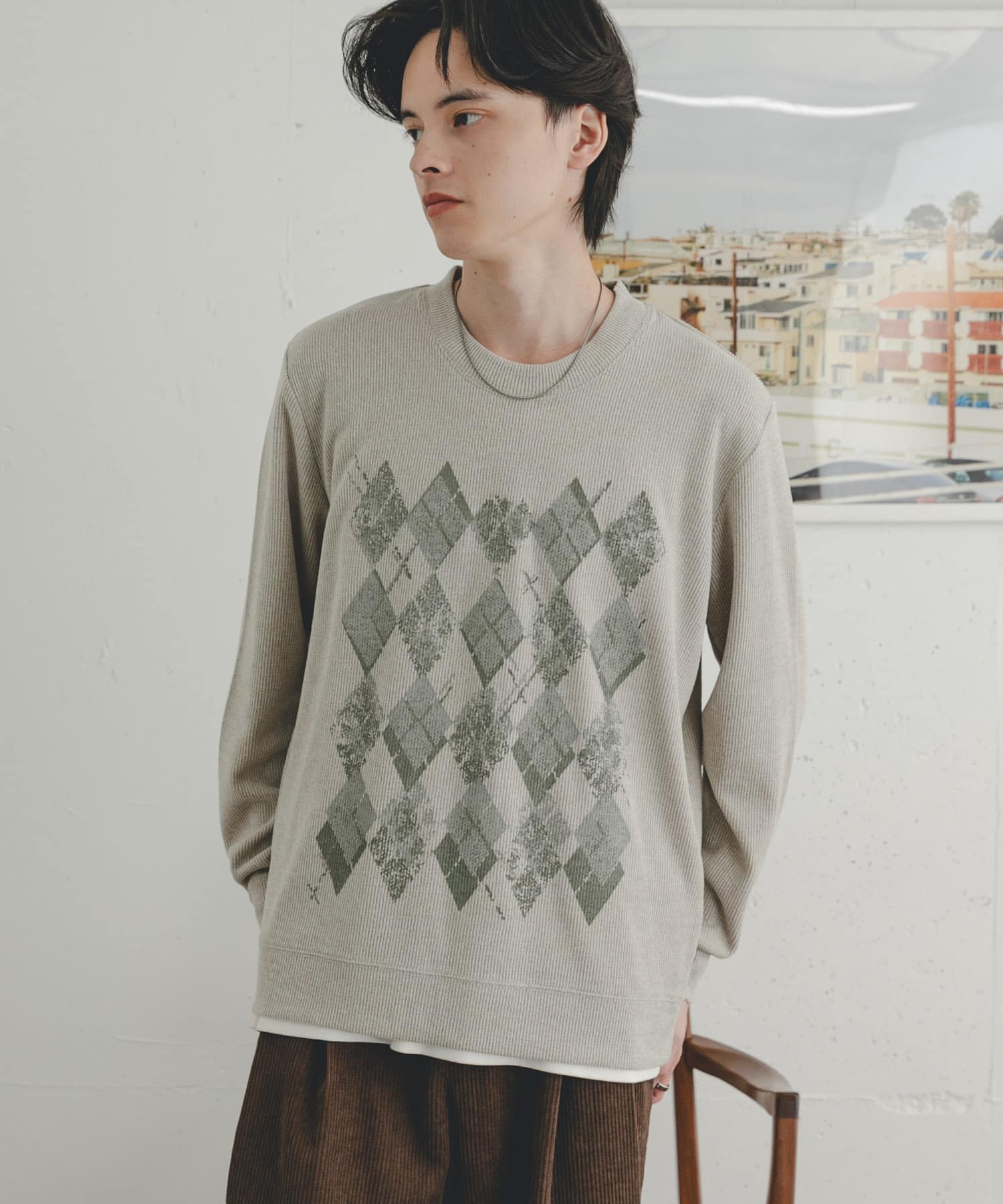 Y.BEIGE