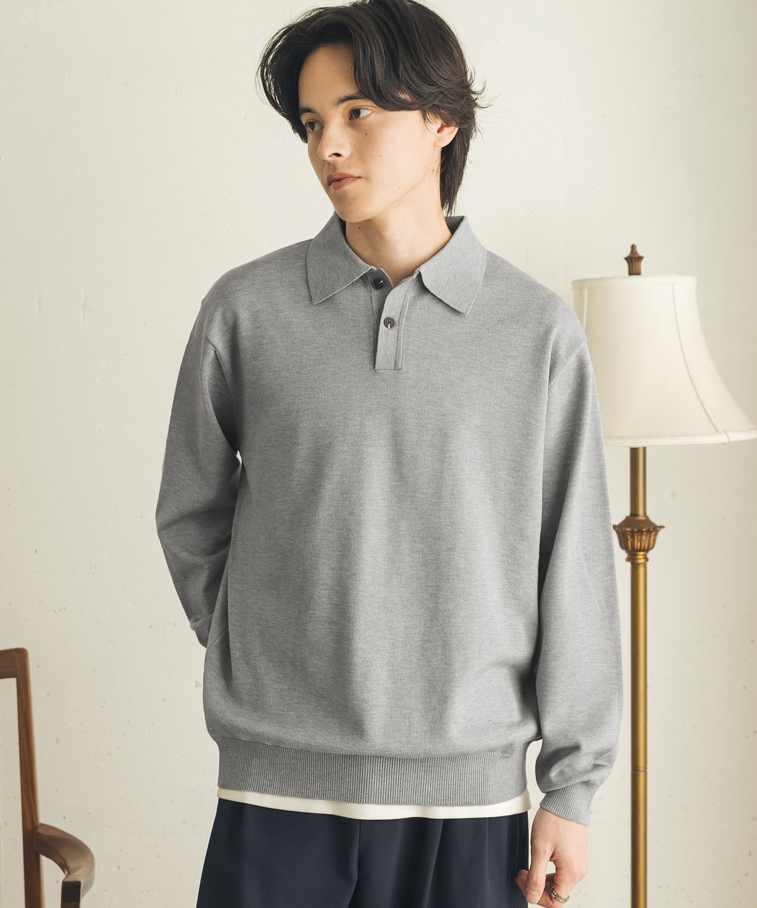 GRAY