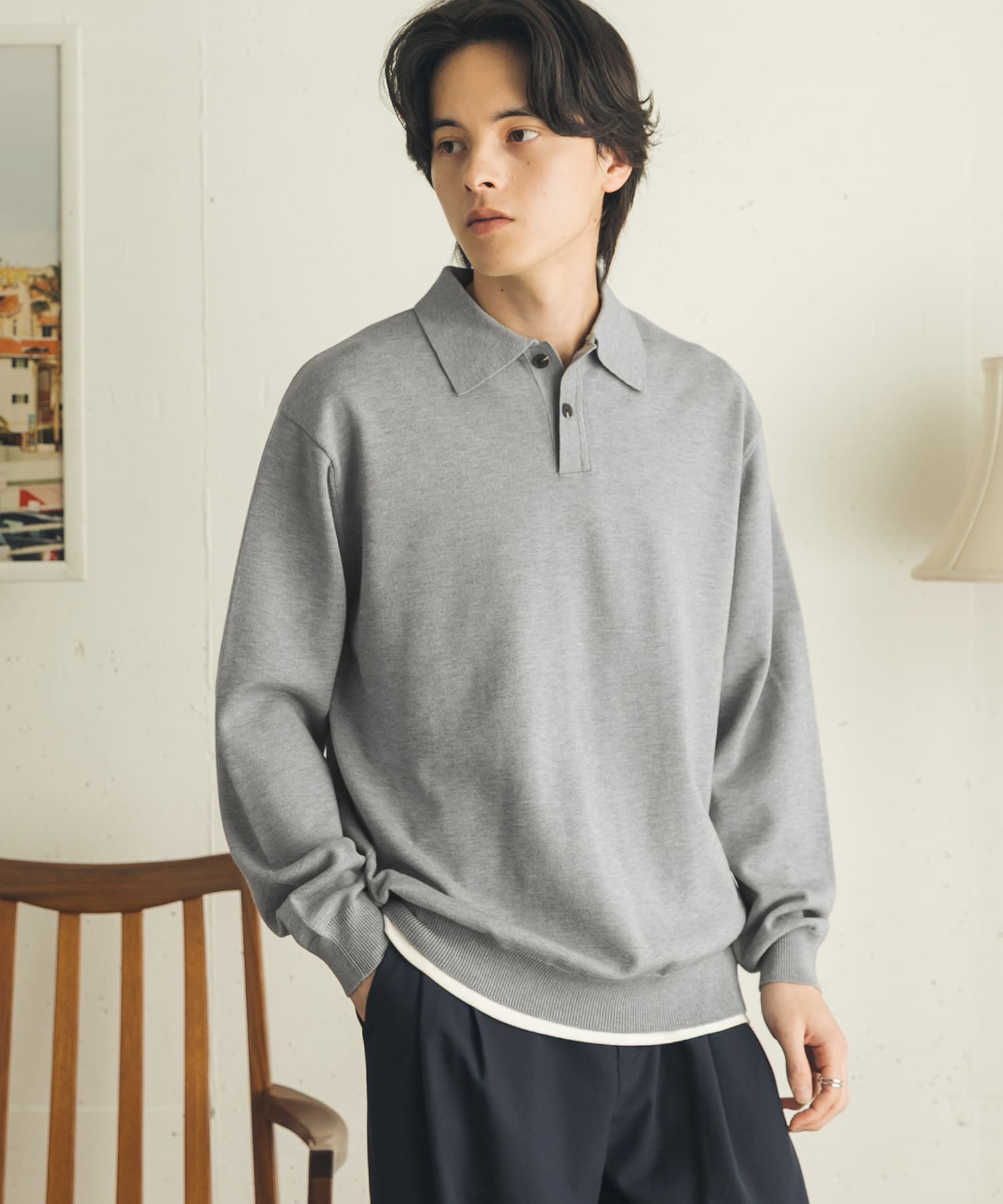 GRAY