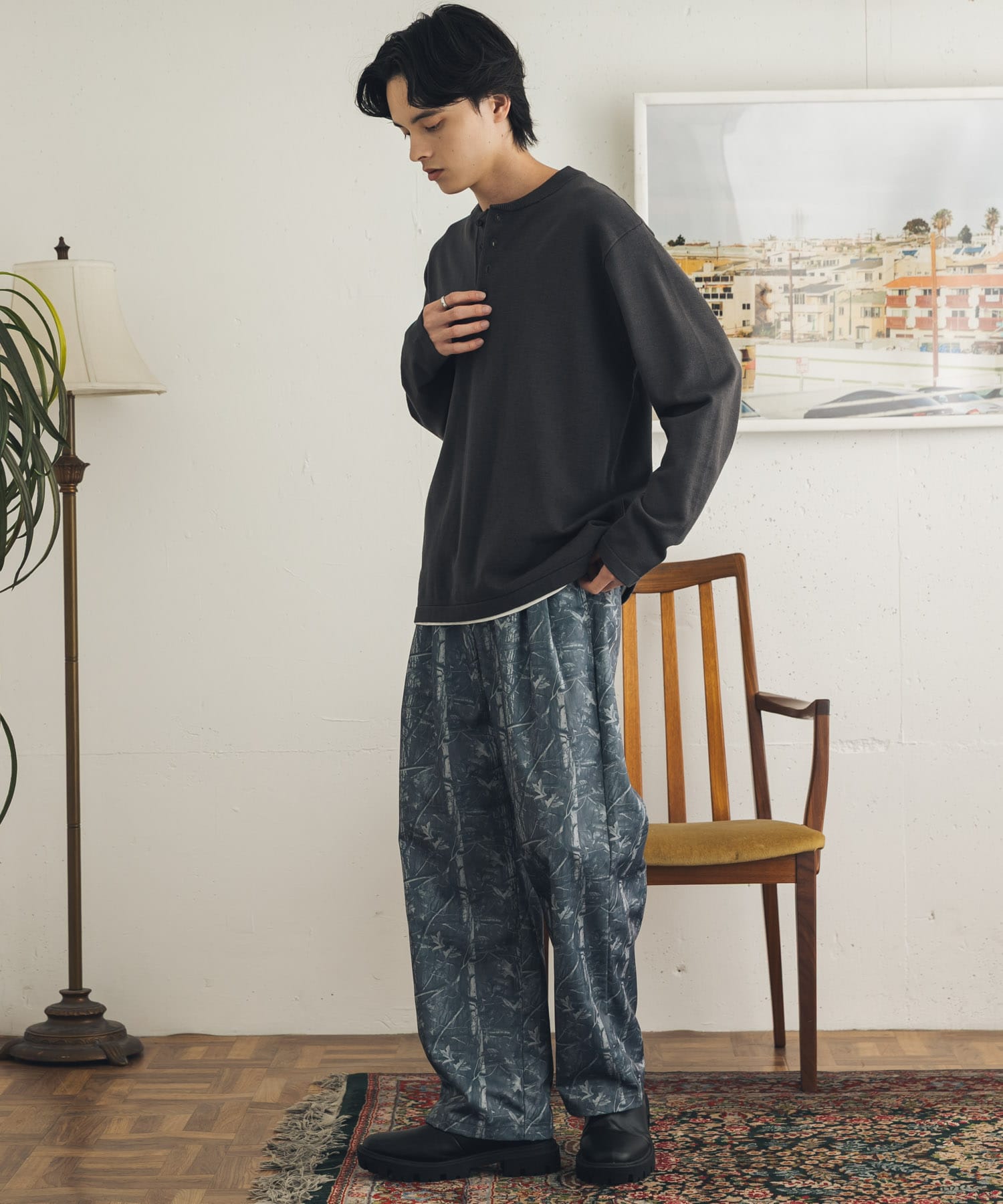 ストレッチヘンリーネックニット(M BLACK): トップス｜URBAN RESEARCH