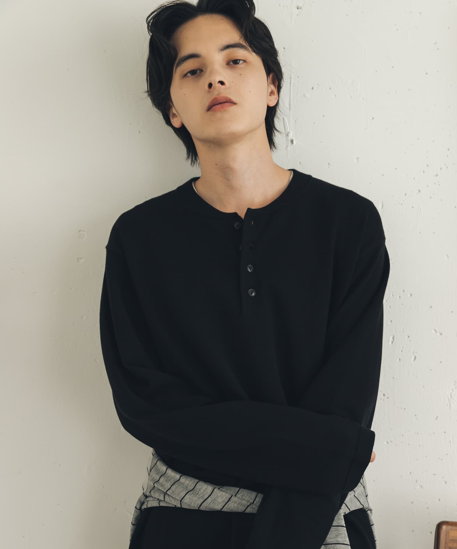 ストレッチヘンリーネックニット(M BLACK): トップス｜URBAN RESEARCH
