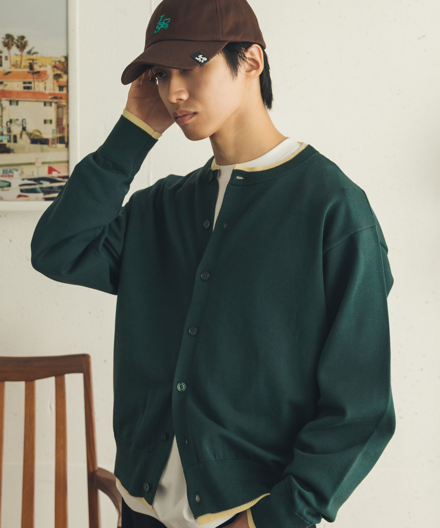 GREEN
