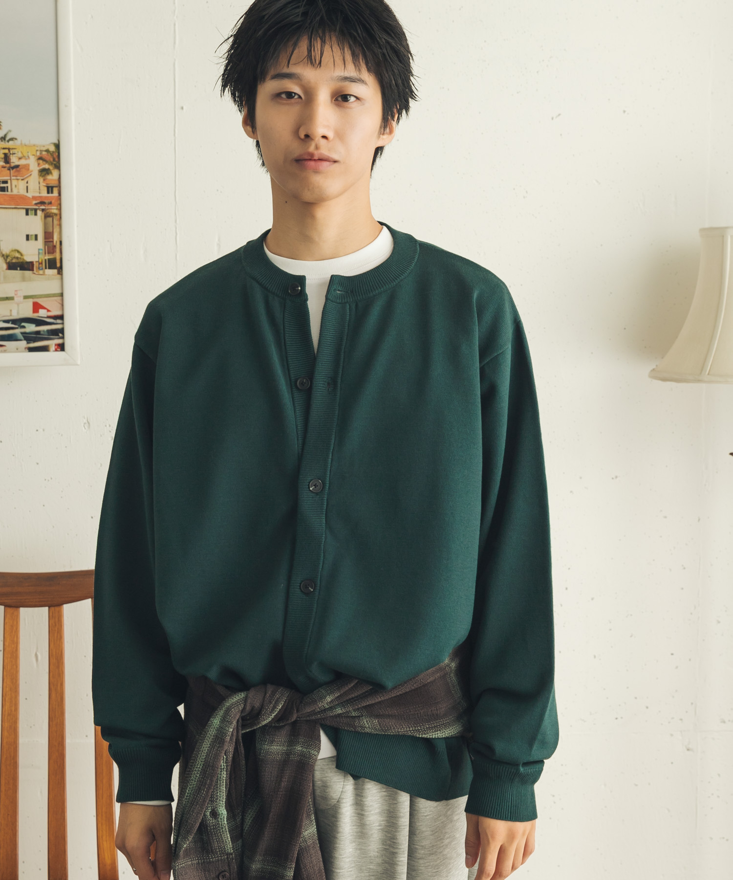 GREEN