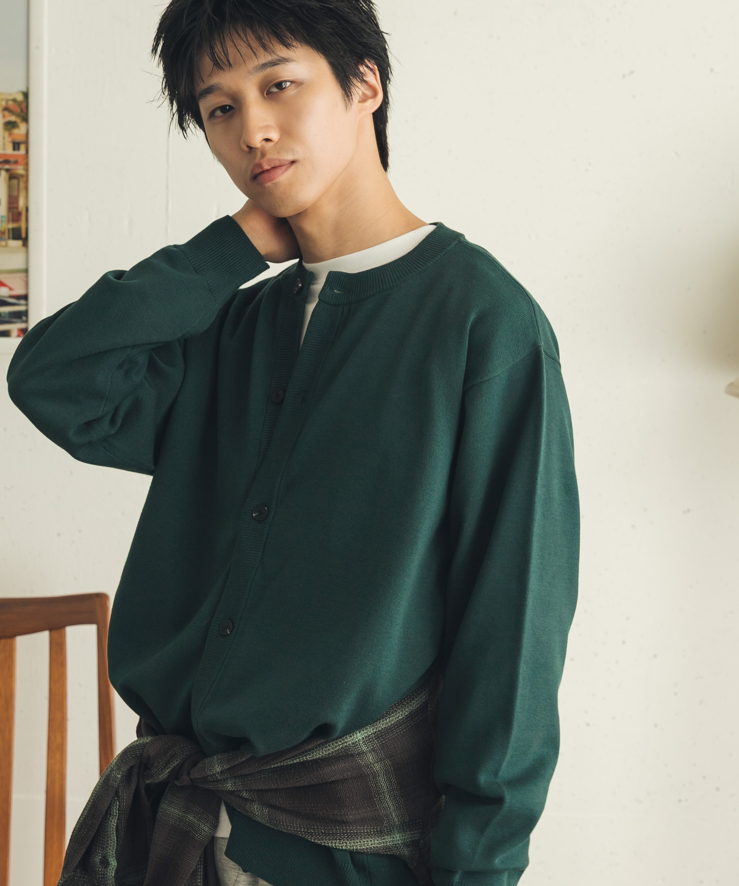 GREEN
