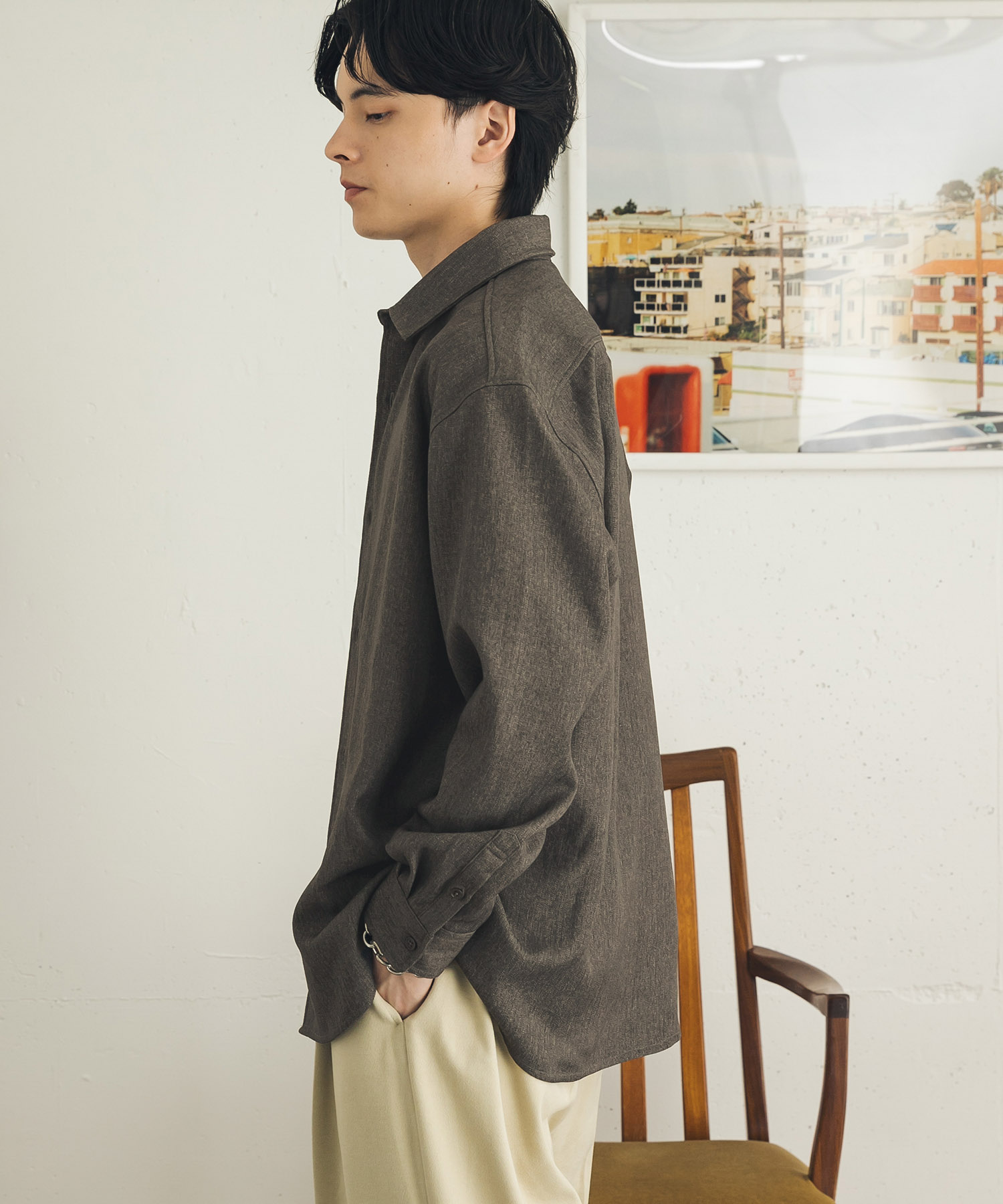 KHAKI
