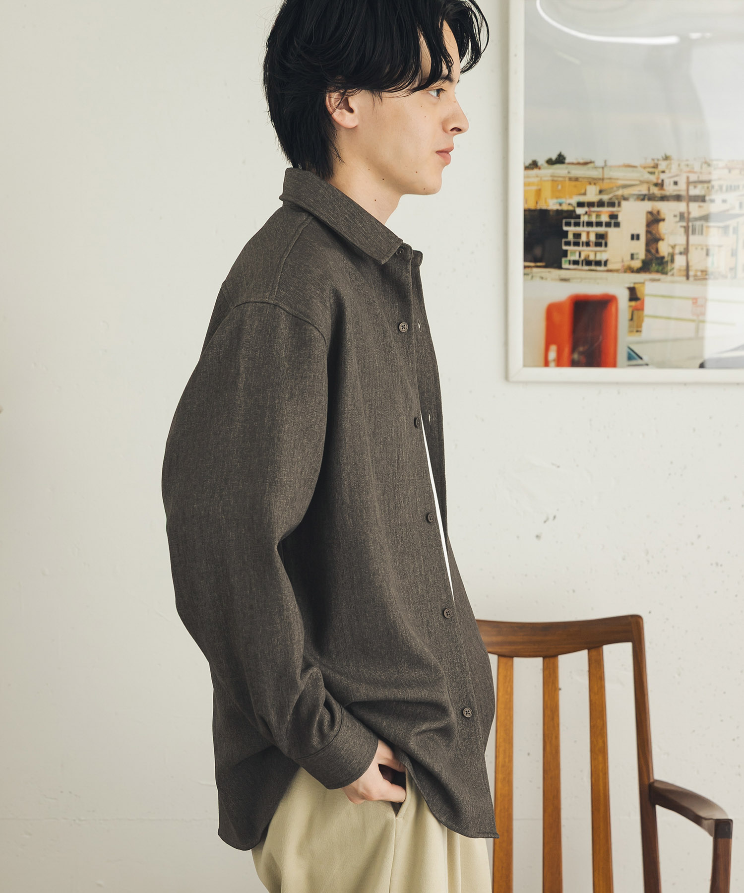 KHAKI
