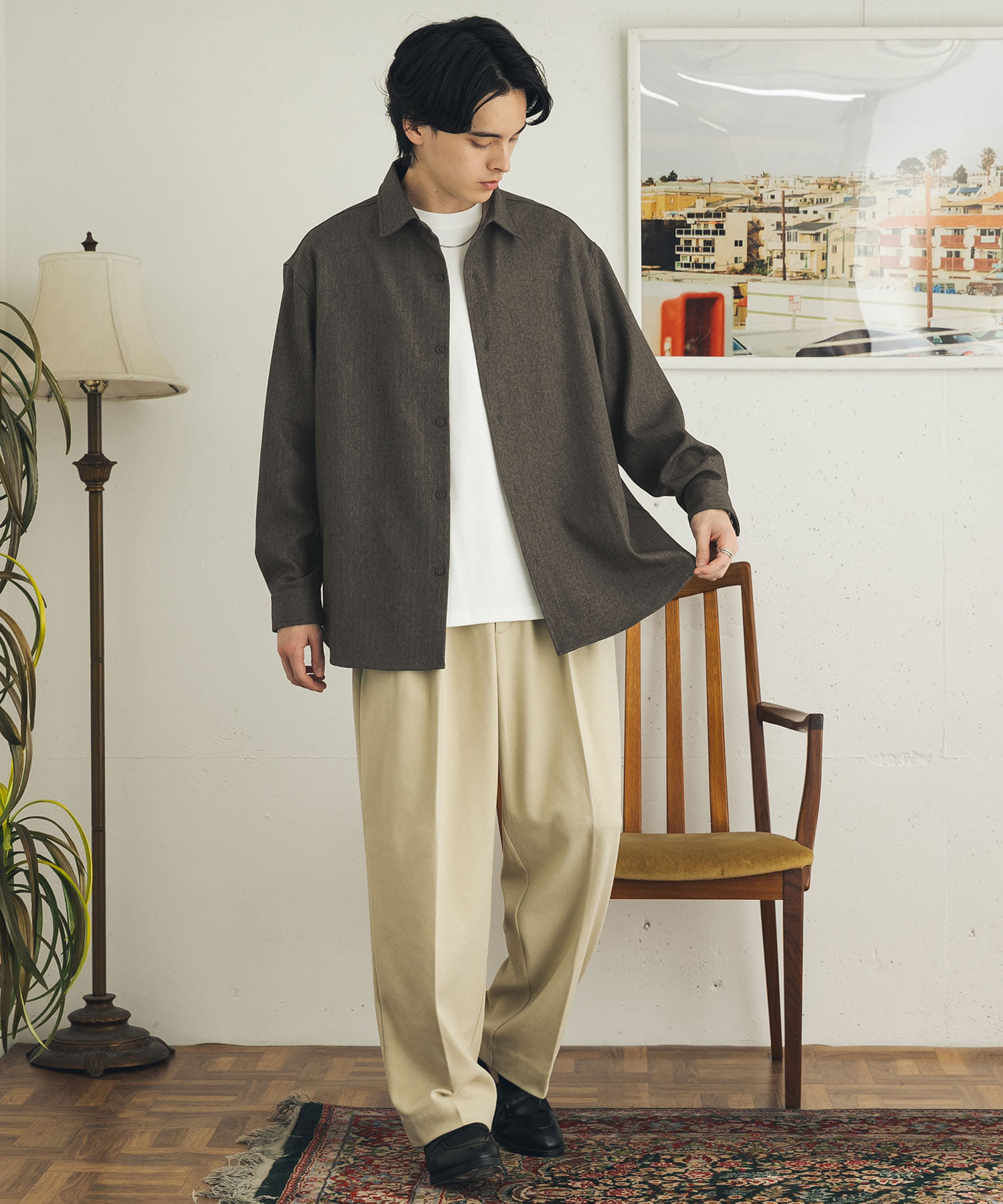 KHAKI