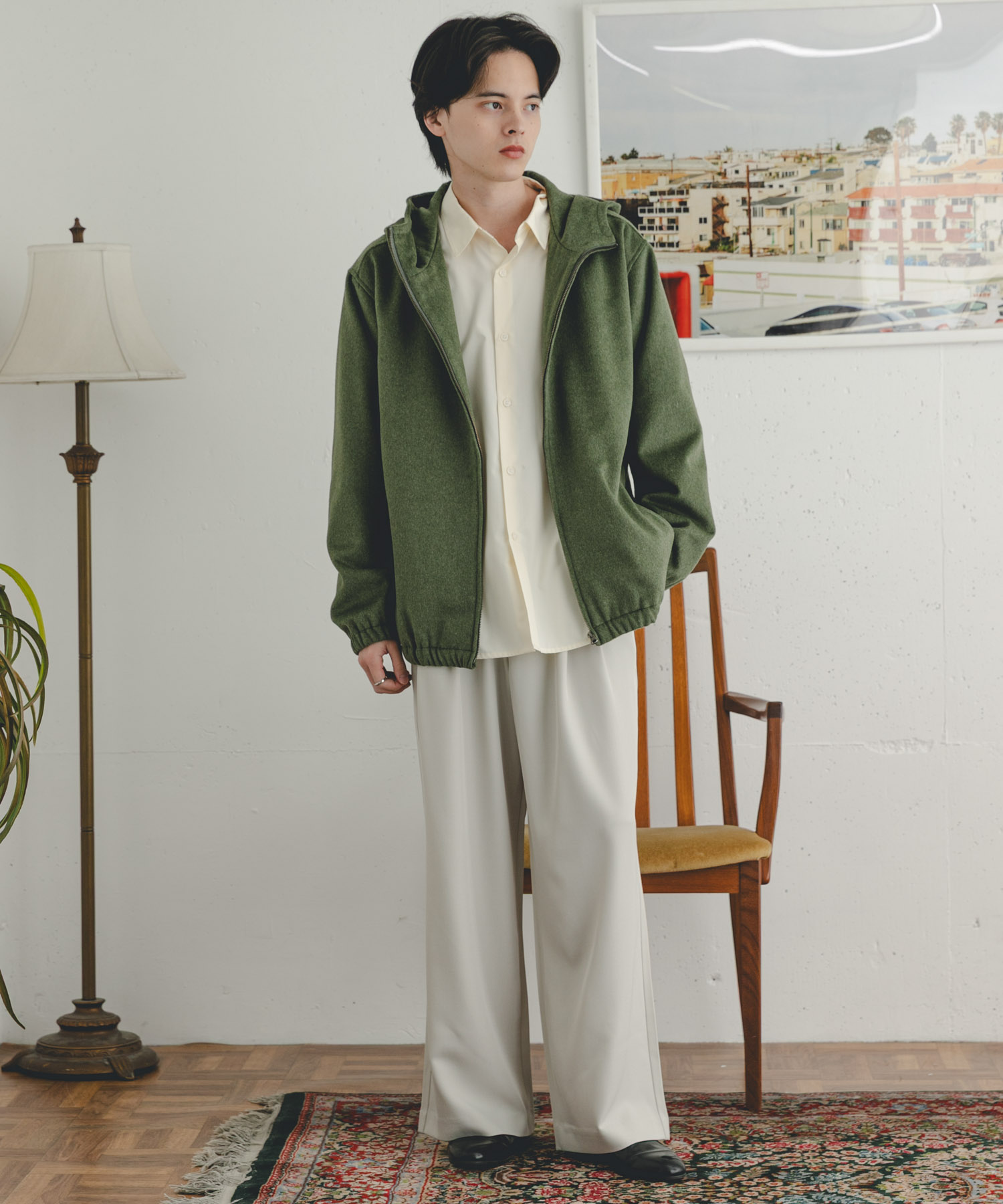 GREEN