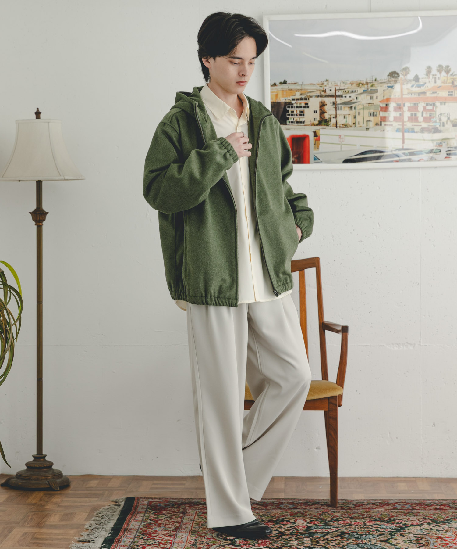 GREEN