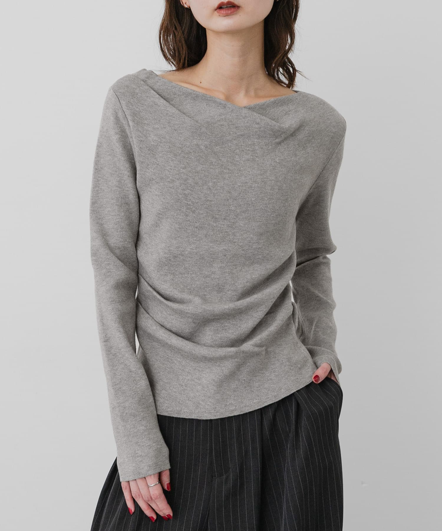 GRAY