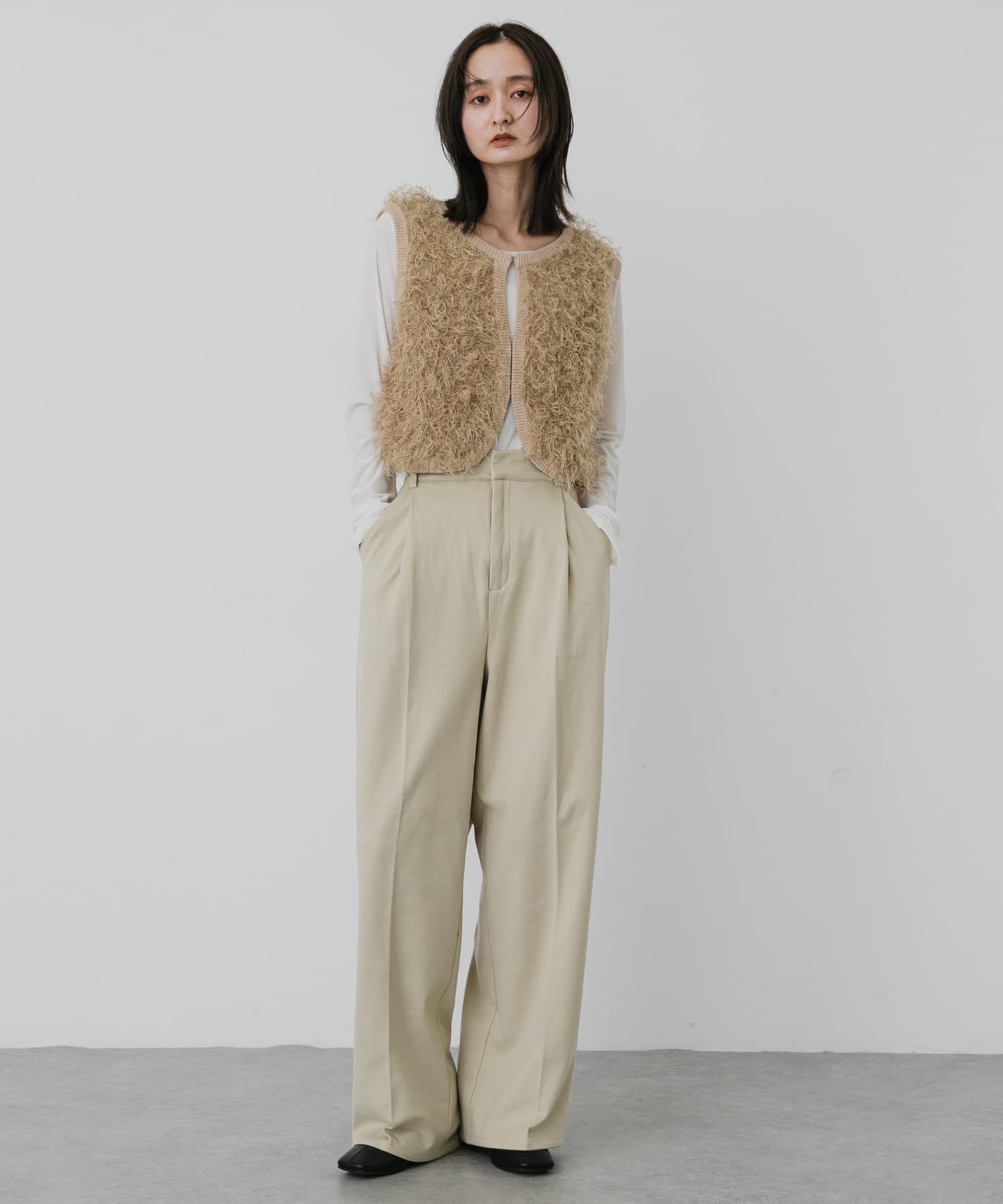 BEIGE
