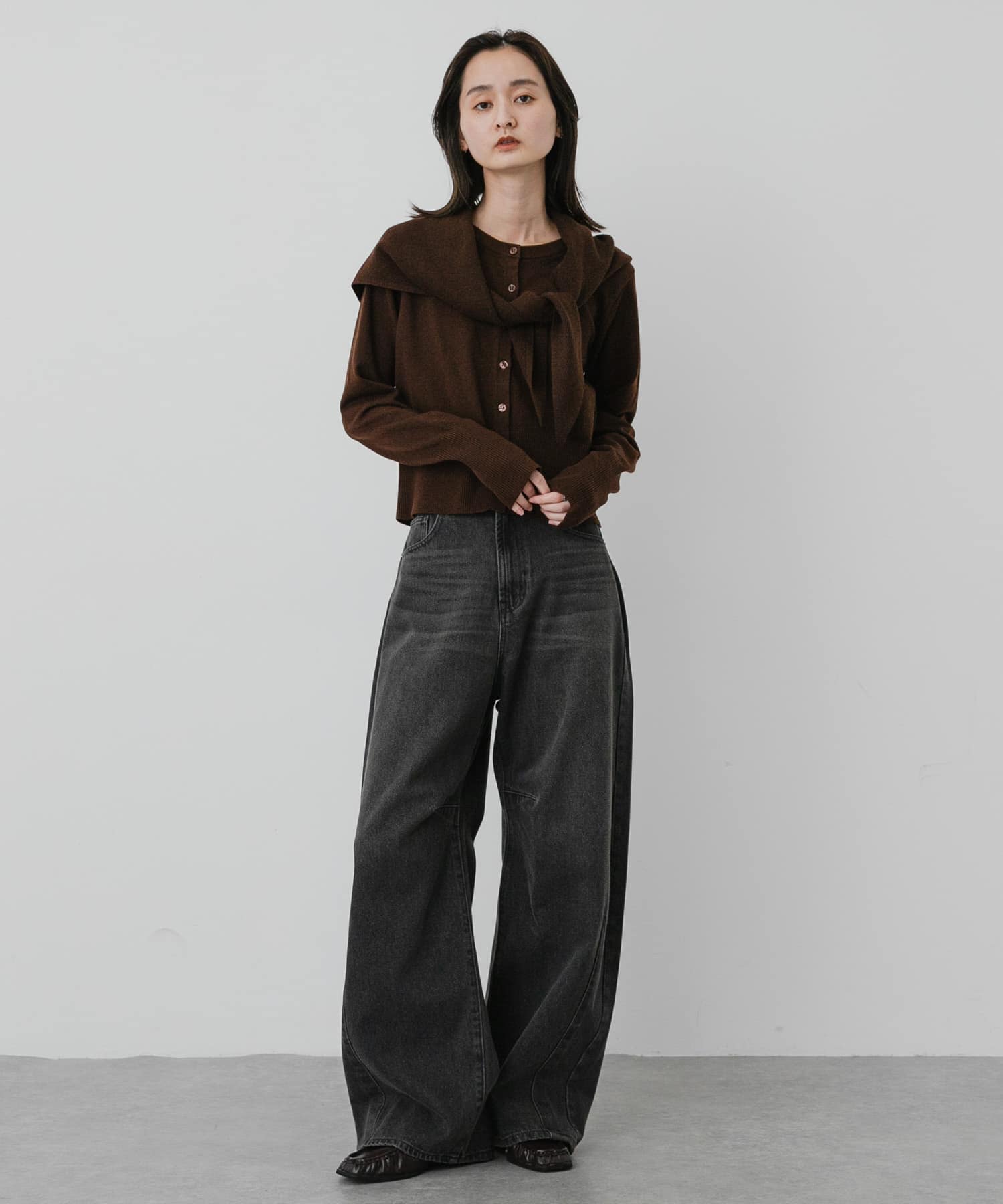 洗濯可』スカーフツキニットカーディガン(One BROWN): トップス｜URBAN
