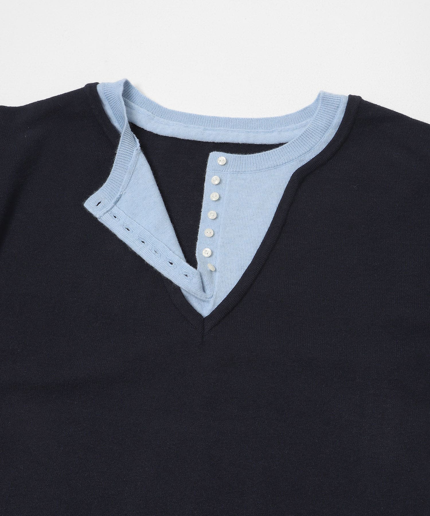 『洗濯可』ダブルネックレイヤードヘンリーネックセーター NAVY One