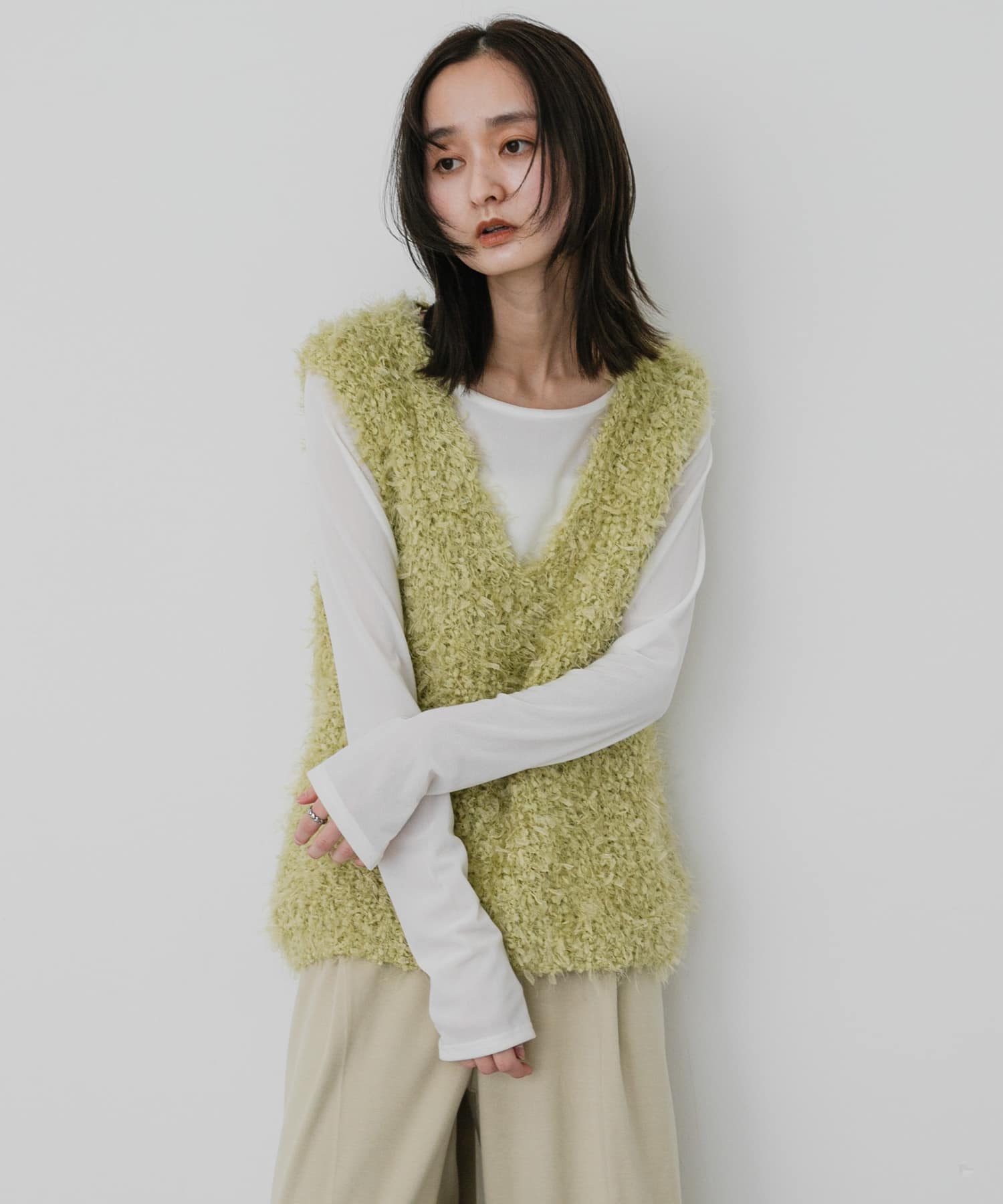 Y.BEIGE