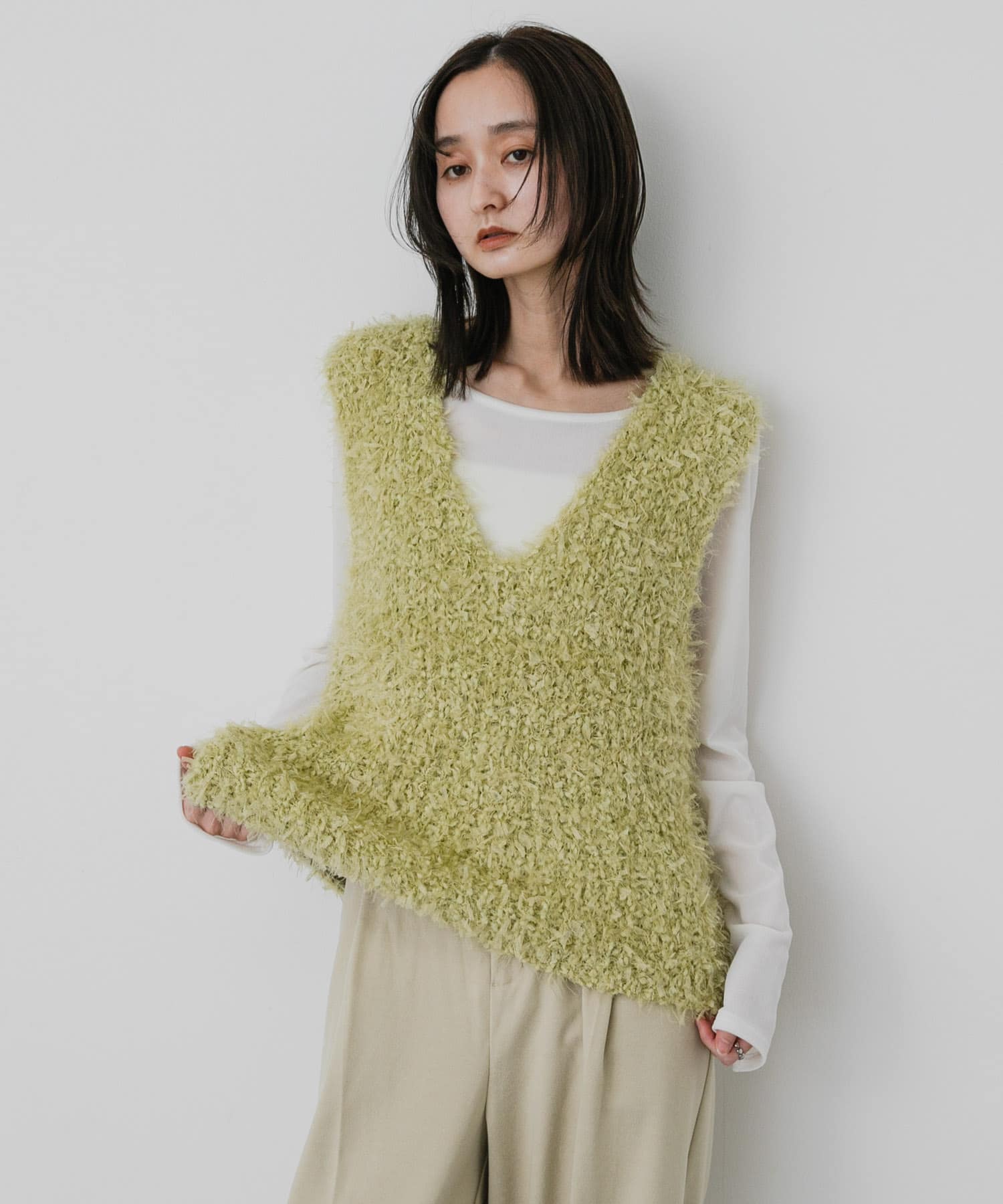 Y.BEIGE