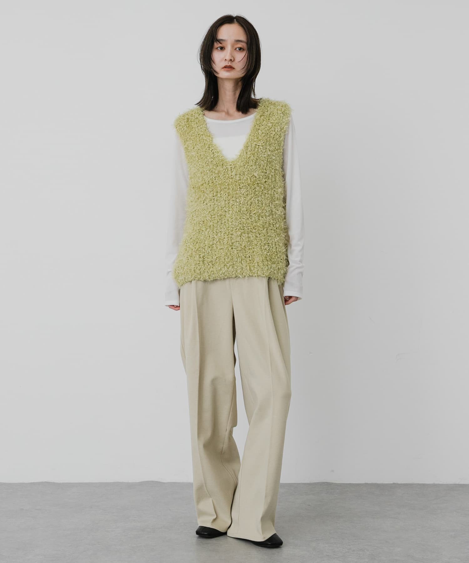 Y.BEIGE
