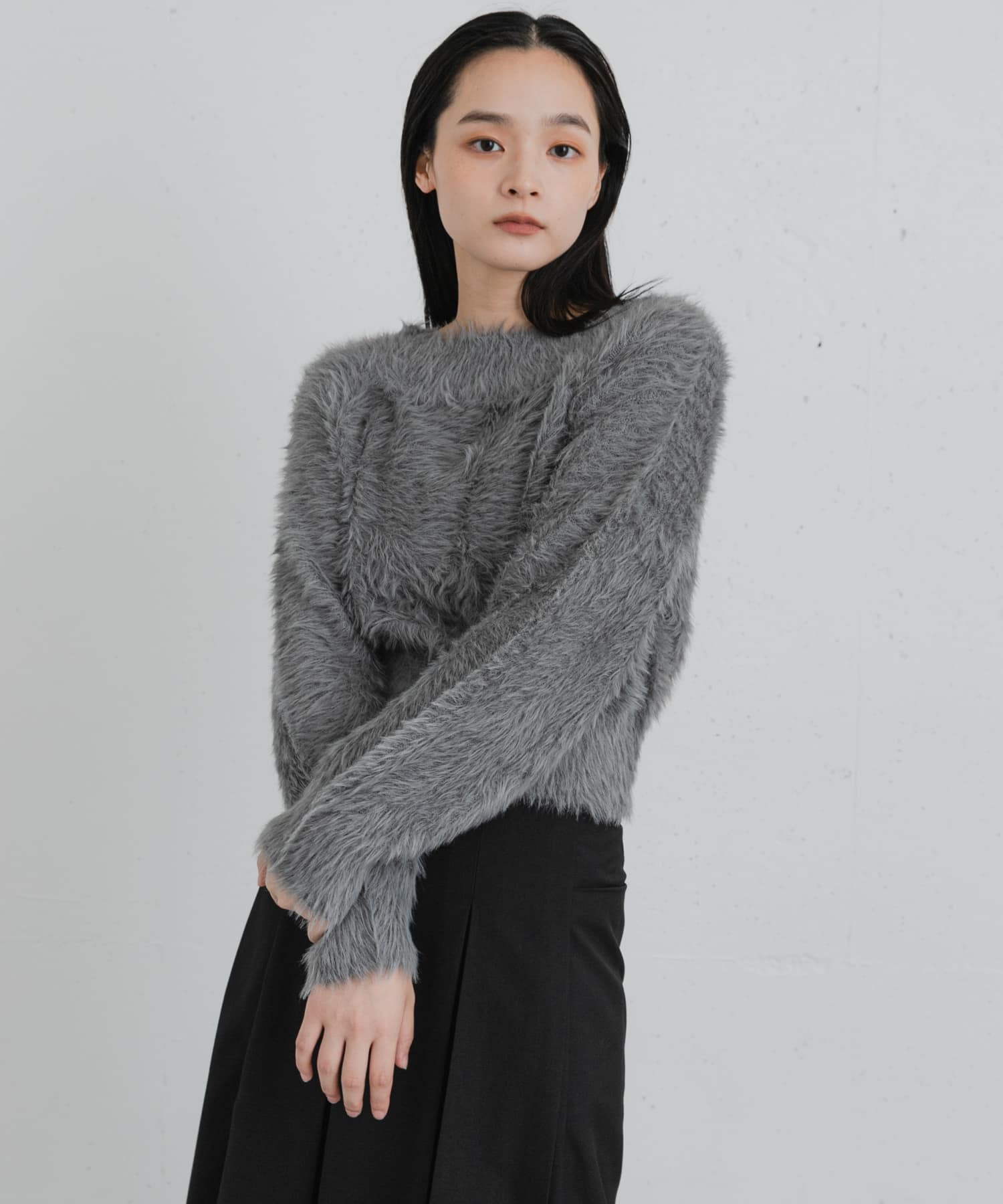 GRAY