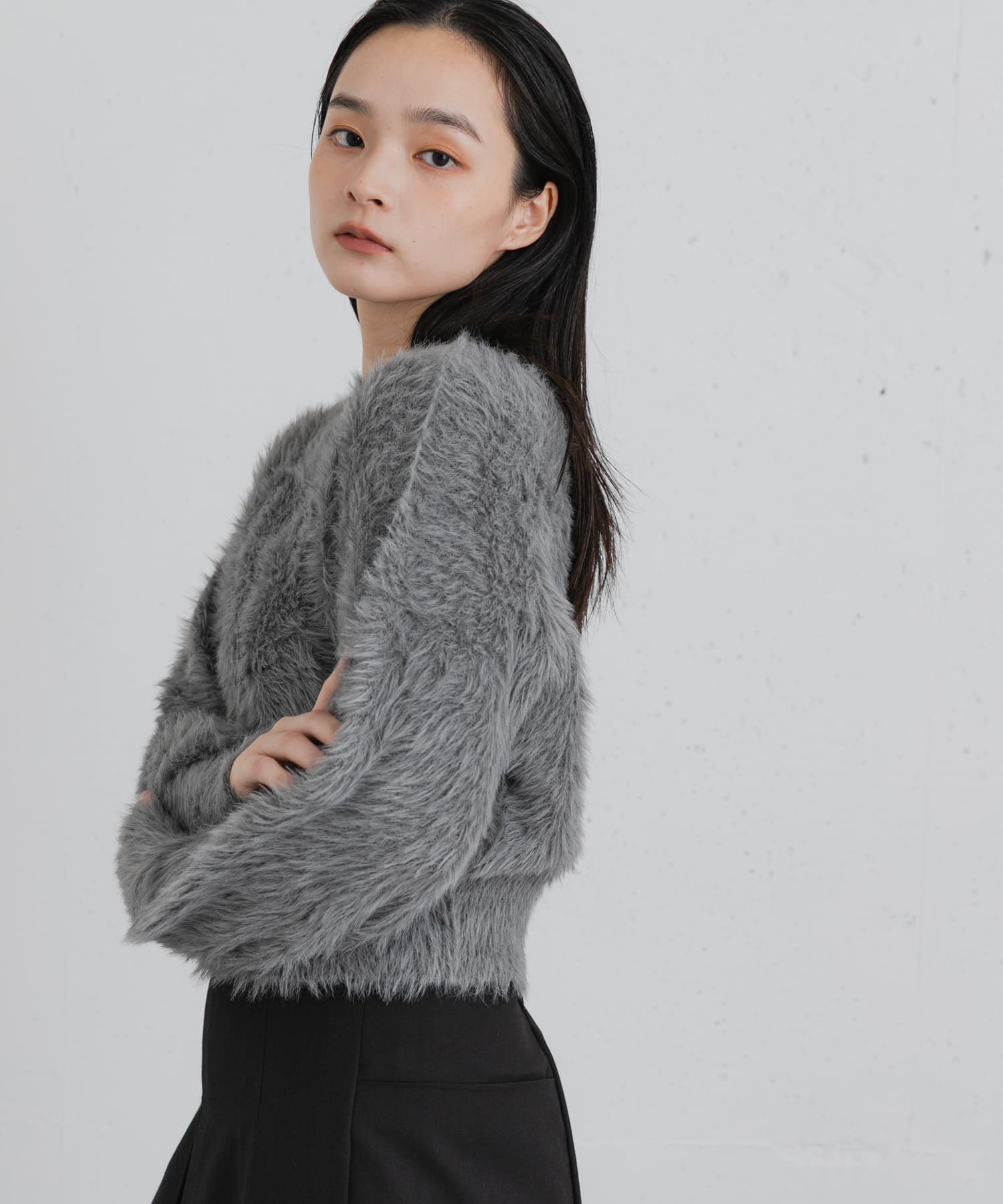 GRAY