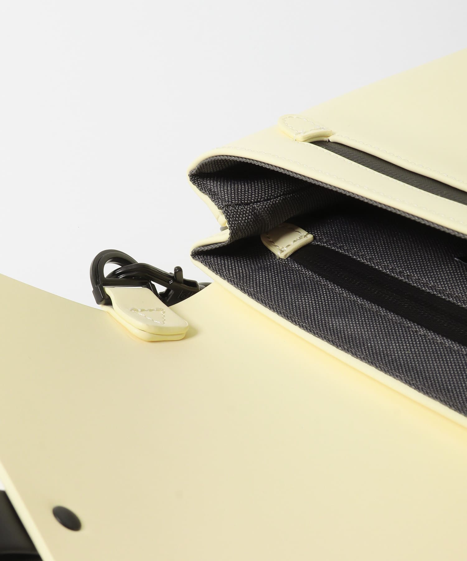 GASTON LUGA　SPLASH CROSSBODY BAG Lemonade One