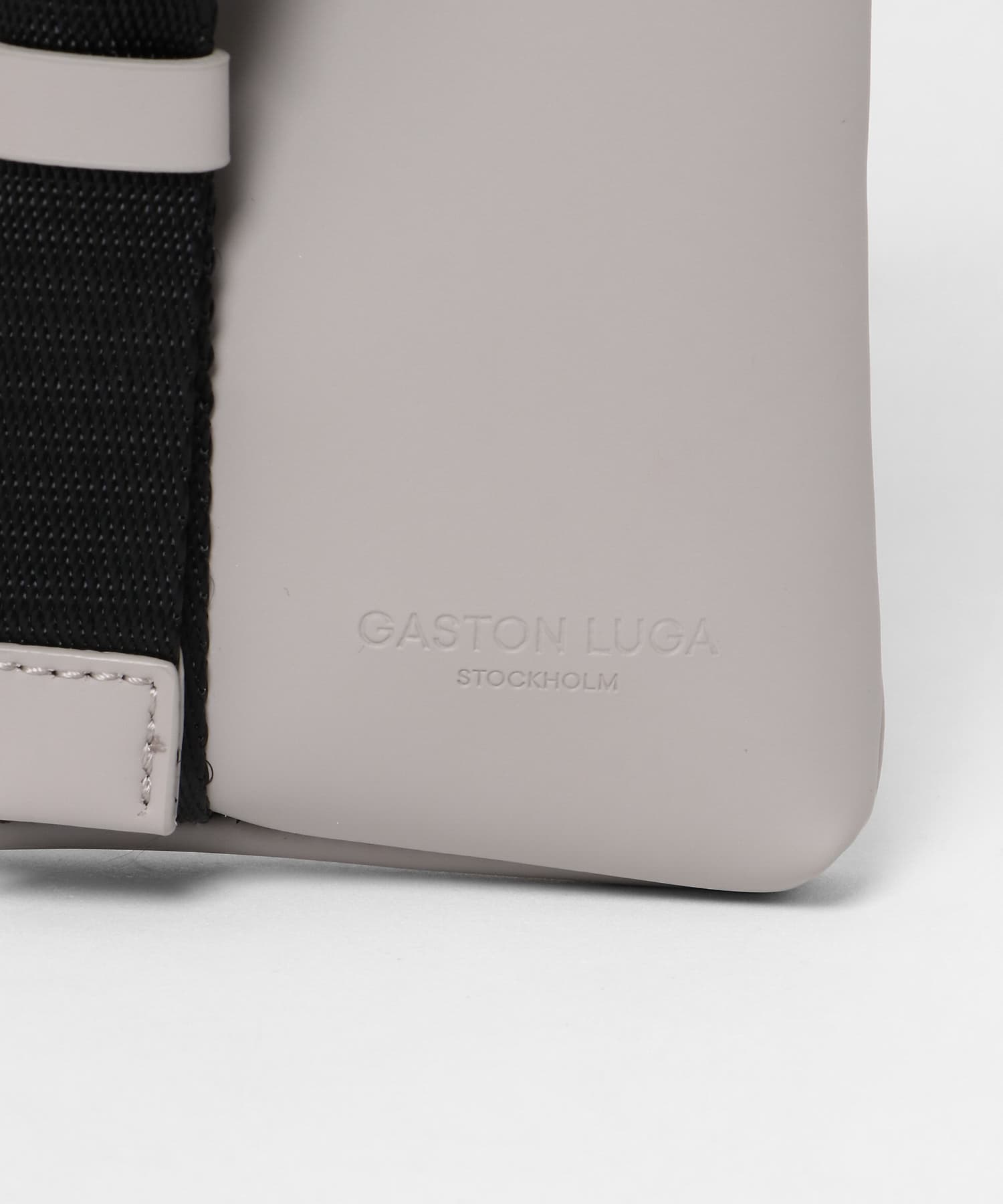 GASTON LUGA　SPLASH MINI CROSSBODY TAUPE One