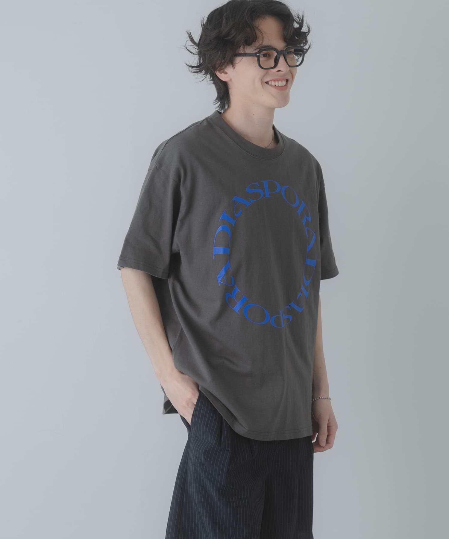 Diaspora skateboards　Round Logo T-shirts